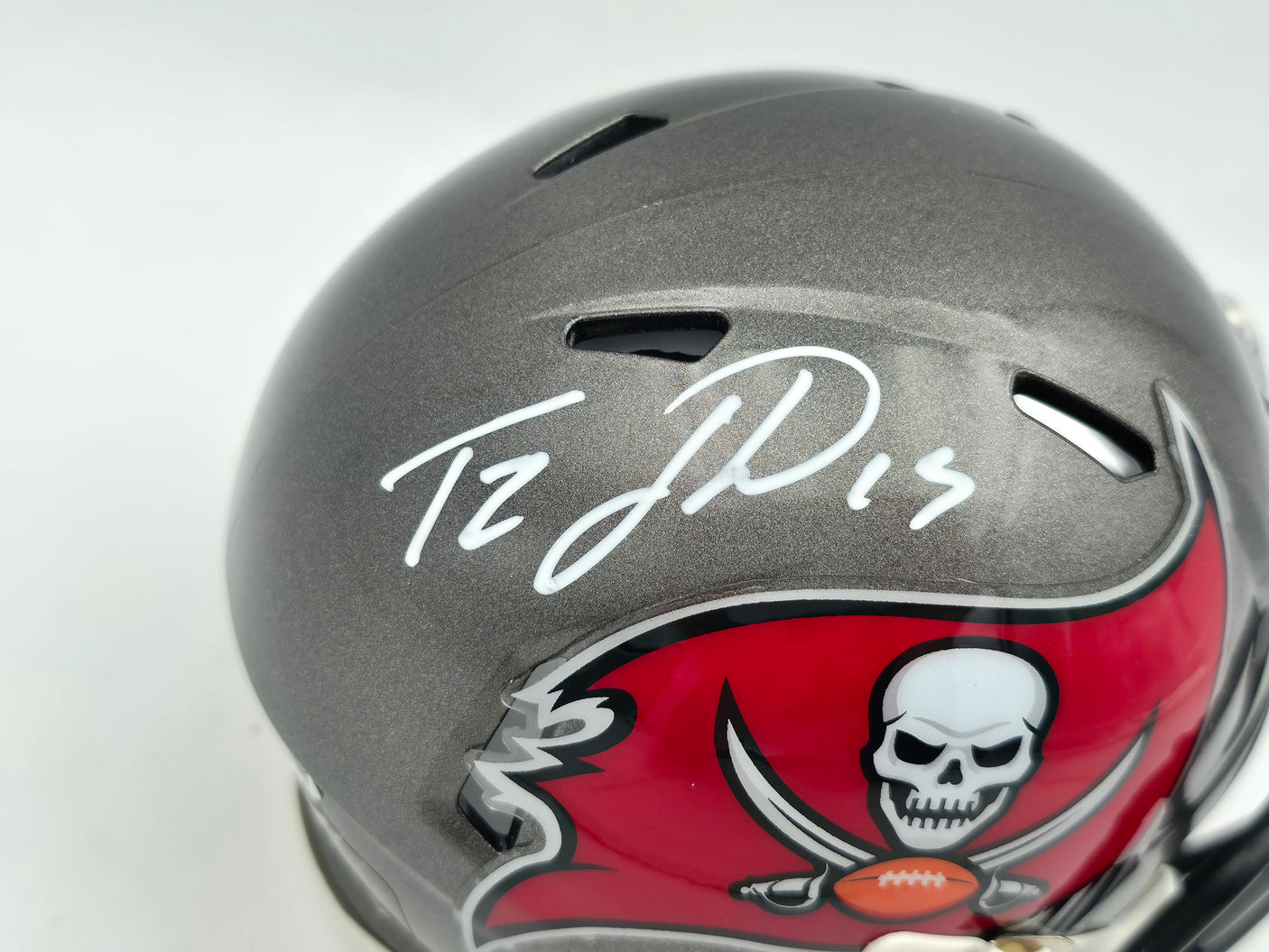 Tez Johnson Autographed Tampa Bay Buccaneers Silver Speed Mini Helmet JSA Witness Stock #256801