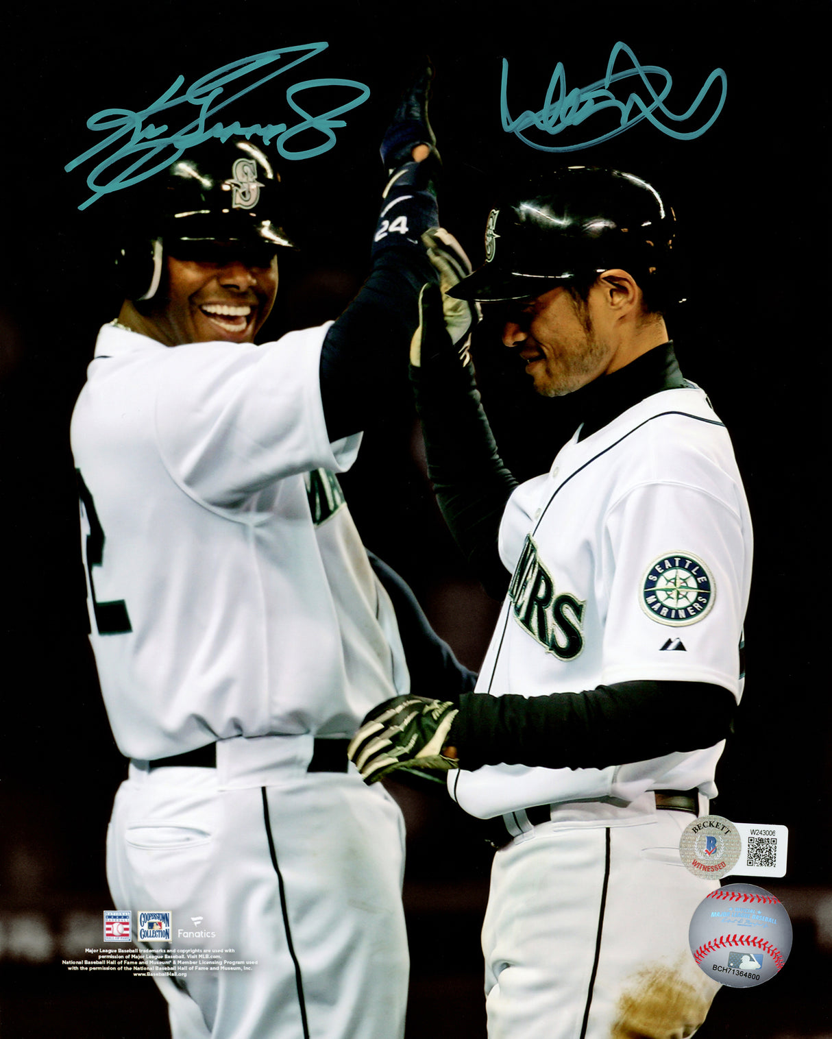 Ichiro Suzuki & Ken Griffey Jr. Autographed Framed 8x10 Photo Seattle Mariners Beckett BAS Witness Stock #256685