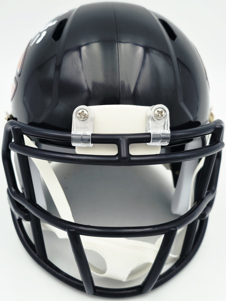 Brian Urlacher Autographed Chicago Bears Blue Speed Mini Helmet (In White) "HOF 18" Beckett BAS Witness Stock #261924