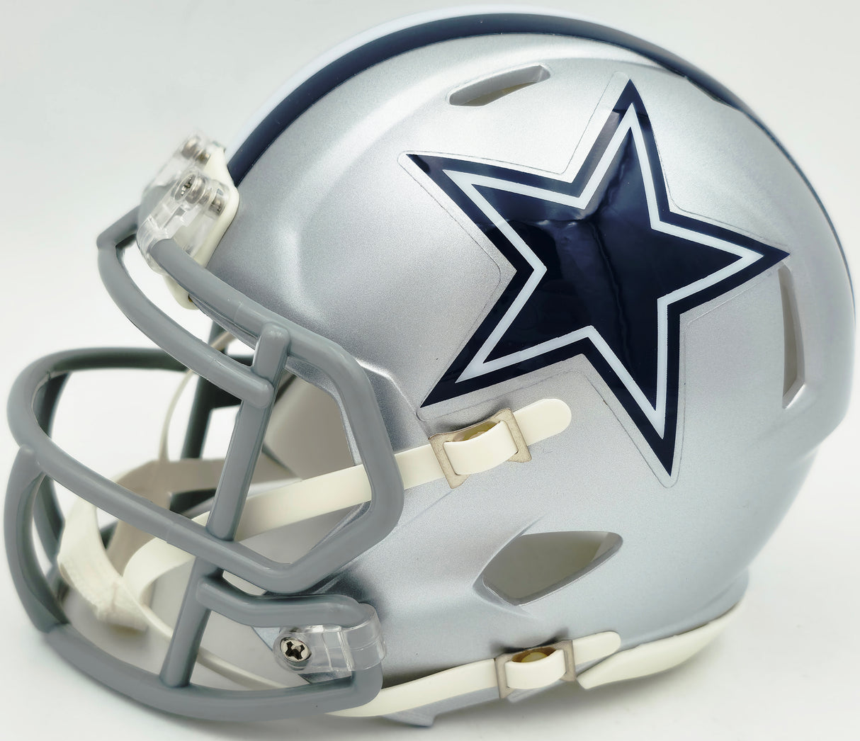 George Pickens Autographed Dallas Cowboys Silver Speed Mini Helmet JSA Witness Stock #262391