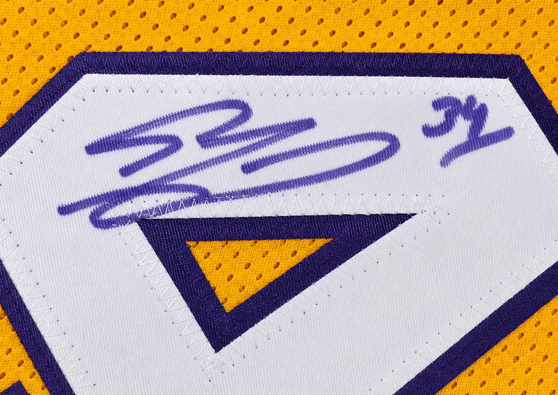 Los Angeles Lakers Shaquille O'Neal Autographed Gold Jersey PSA/DNA Stock #267056