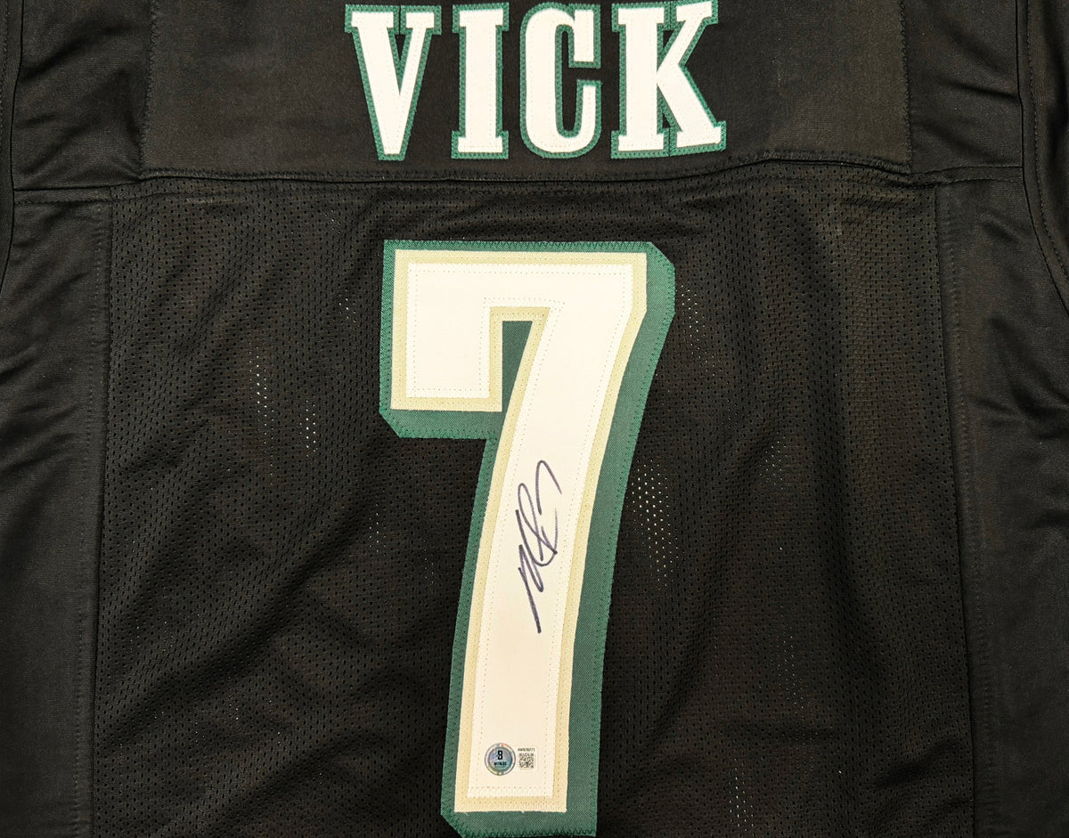 Philadelphia Eagles Michael Vick Autographed Black Jersey Beckett BAS Witness Stock #267656