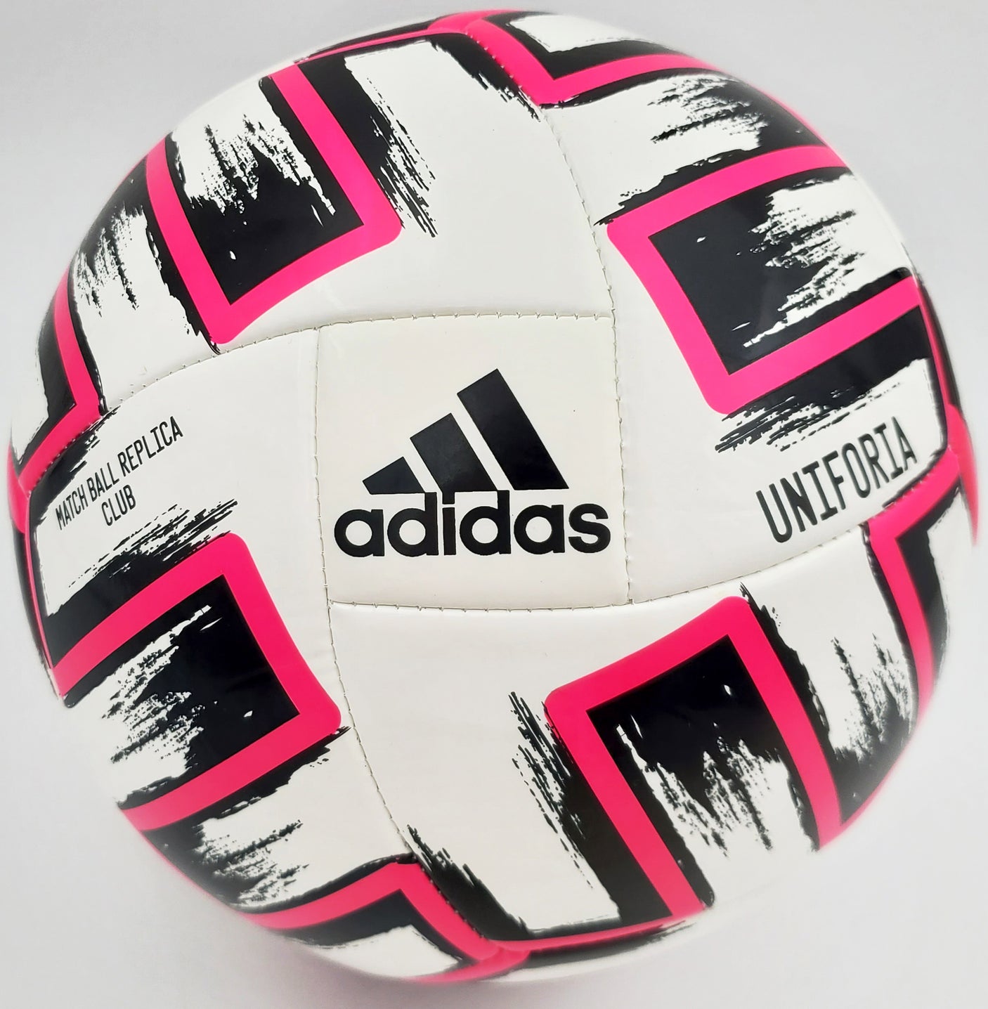 Mason Mount Autographed Adidas Soccer Ball Chelsea F.C. Beckett BAS Stock #196469