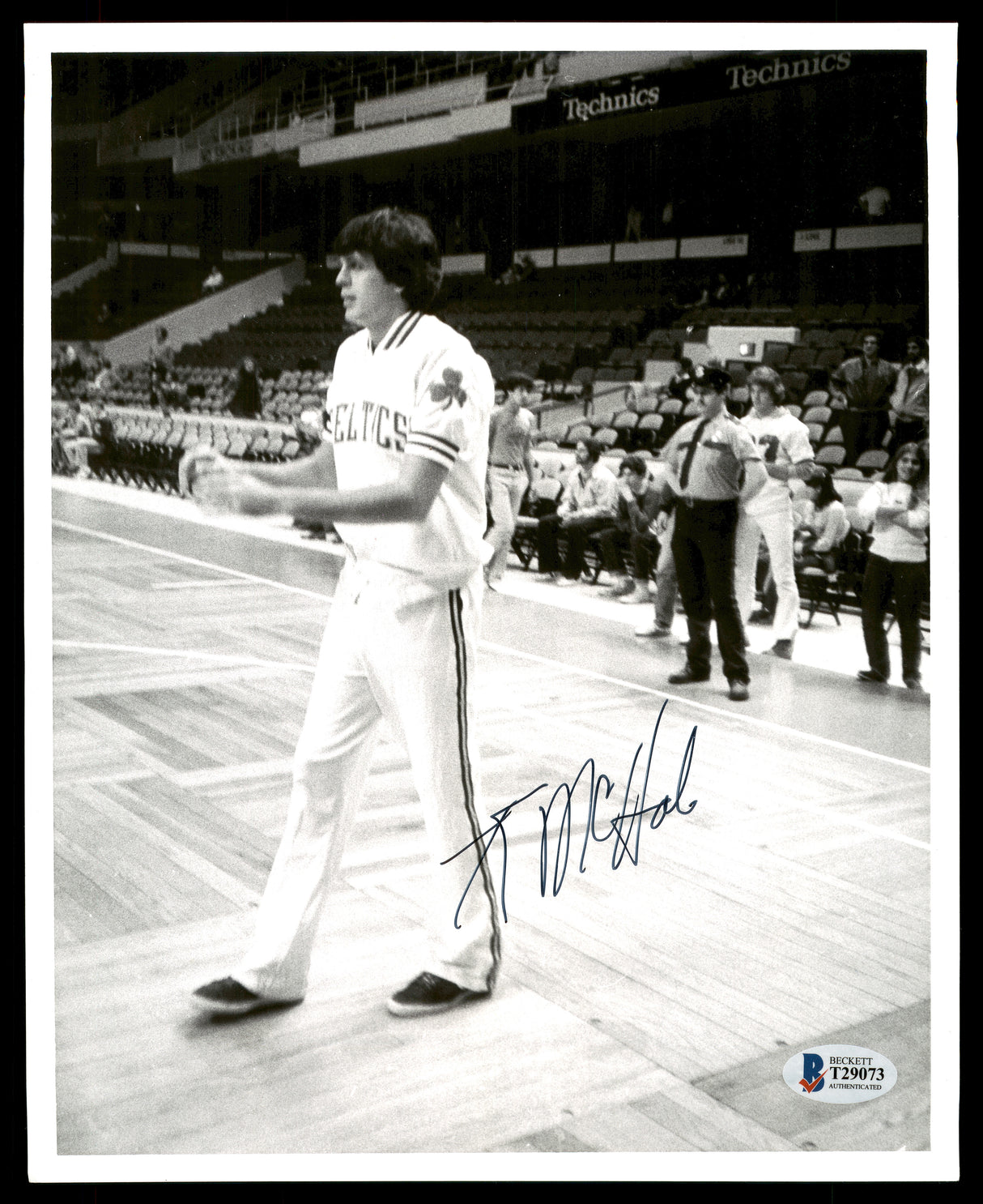 Kevin McHale Autographed 8x10 Photo Boston Celtics Vintage Beckett BAS #T29073