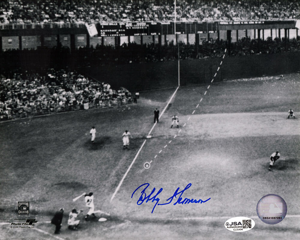 Bobby Thomson Signed Giants Shot Heard Around World HR B&W 8x10 Photo - (JSA)