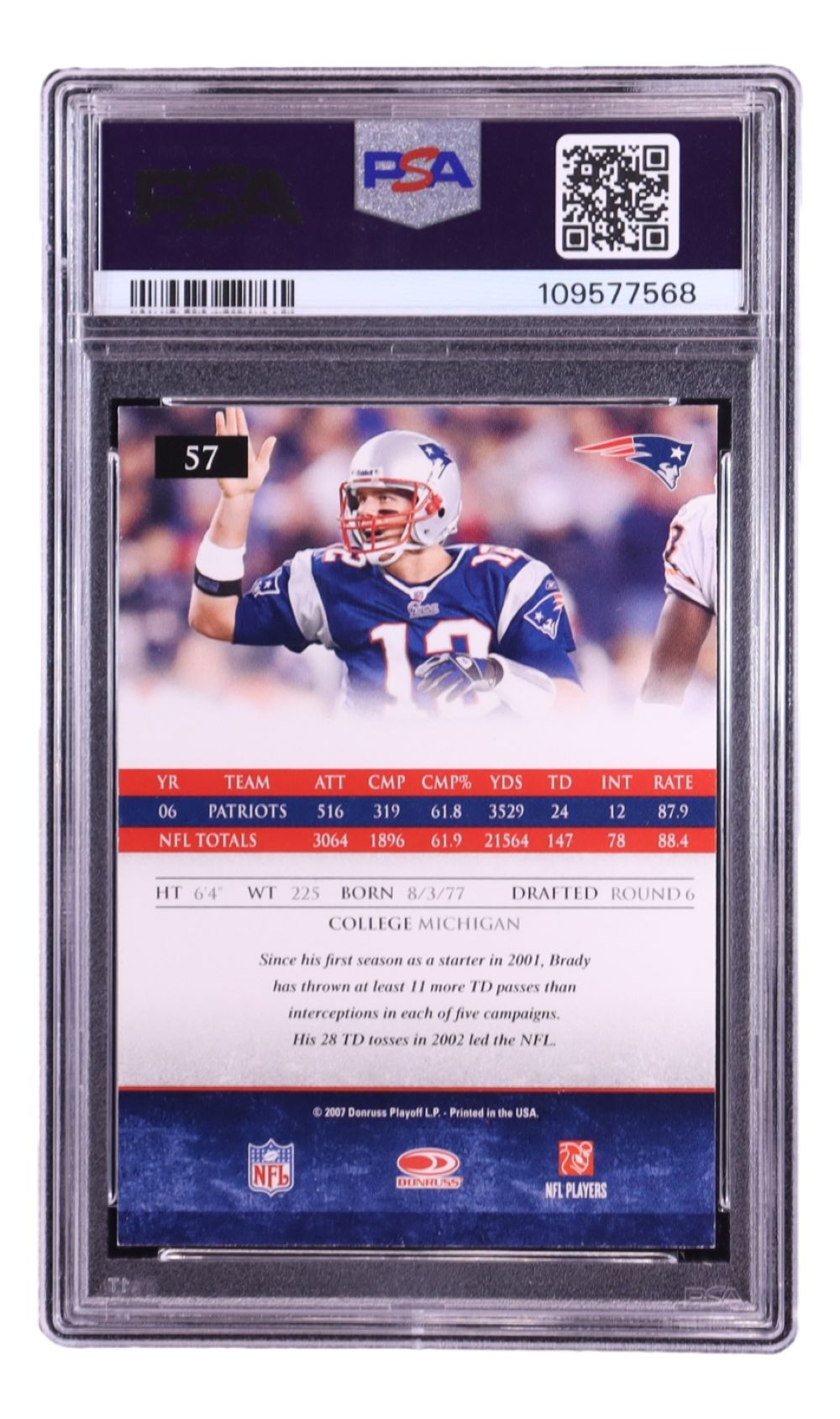 Tom Brady Signed 2007 Donruss #57 Patriots Trading Card PSA/DNA Auto 10