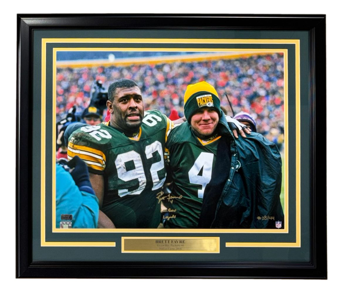 Brett Favre Signed Framed 16x20 Green Bay Packers Photo Lambeau Legends Radtke