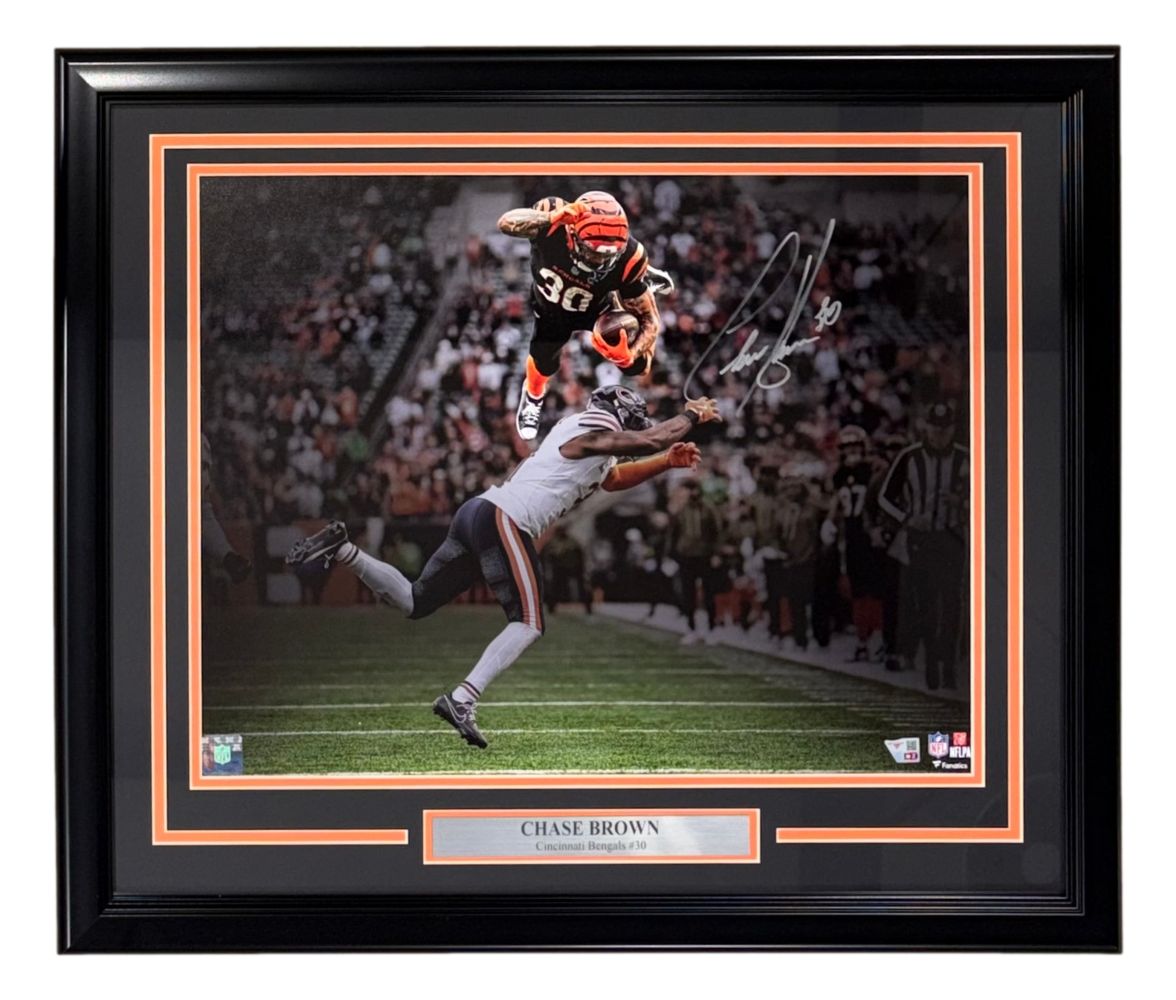 Chase Brown Signed Framed 16x20 Cincinnati Bengals Photo Fanatics