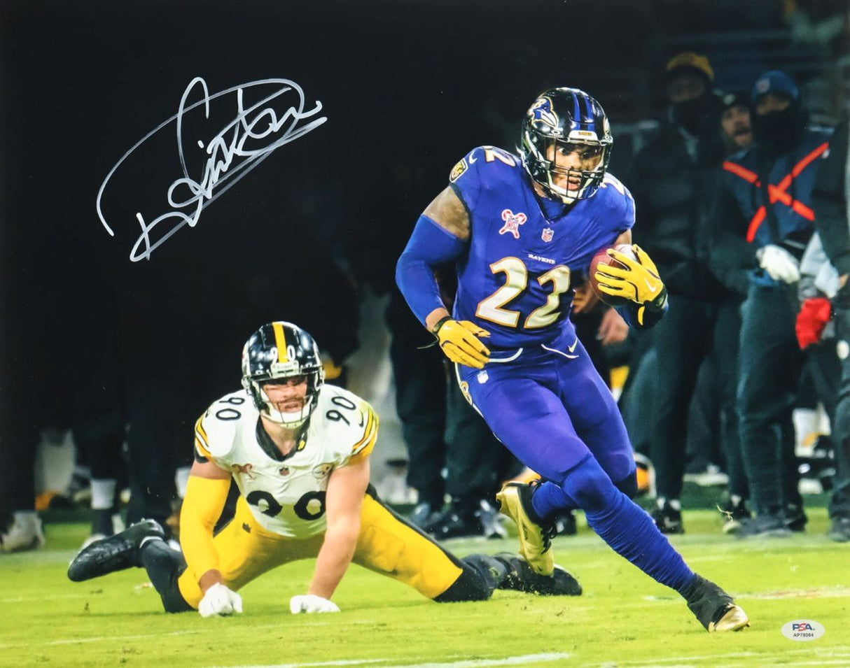 Derrick Henry Signed 16x20 Baltimore Ravens vs Steelers Photo PSA/DNA