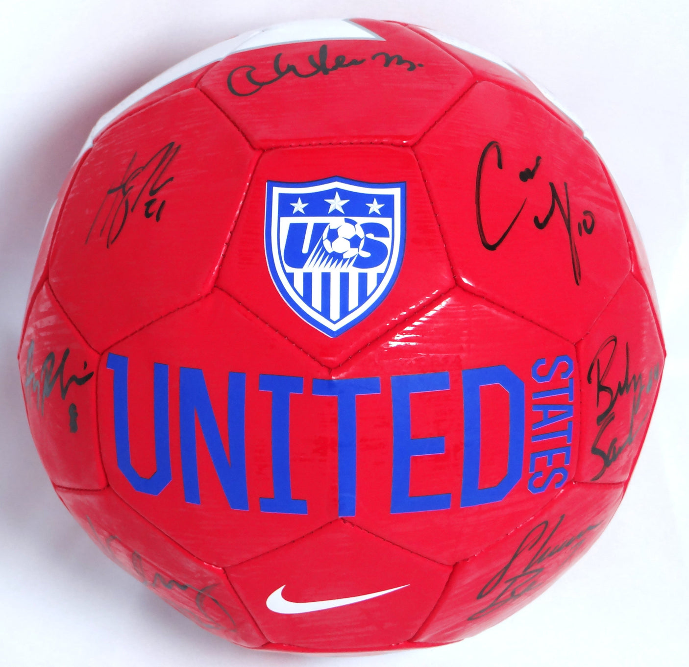US Women's Autographed F/S Team USA Nike Soccer Ball w/ 9 Signatures- JSA W Auth