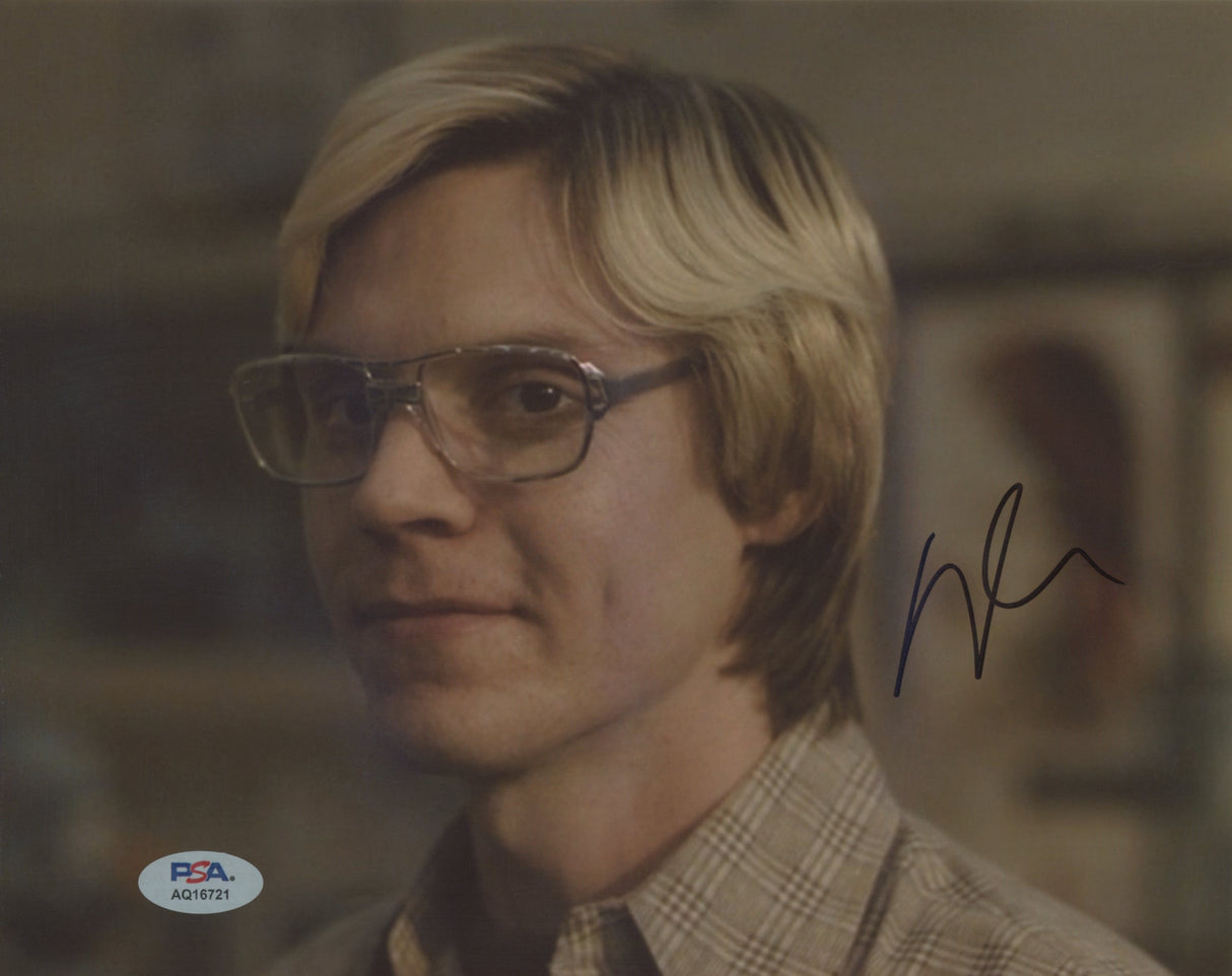 Evan Peters Dahmer Monster Authentic Signed 8x10 Photo PSA/DNA #AQ16721