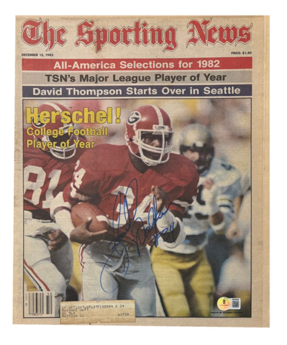 Herschel Walker Georgia Bulldogs Signed 1982 Sporting News Newspaper BAS