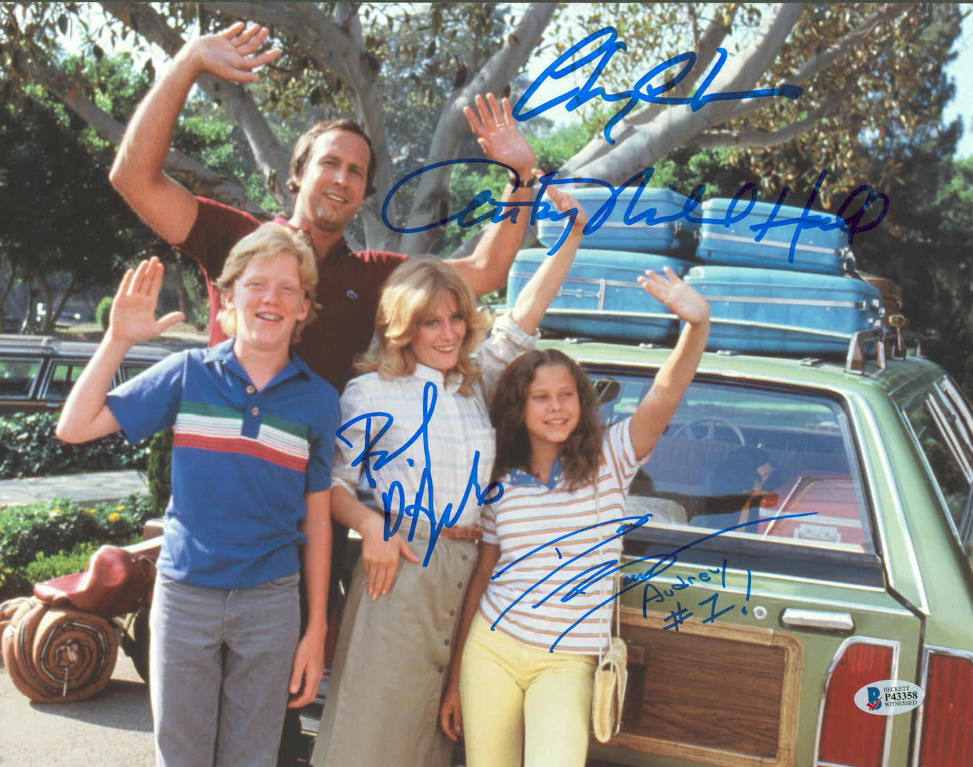 Vacation (4) Chase, D'Angelo, Hall & Barron Signed 11x14 Photo BAS Wit #P43358
