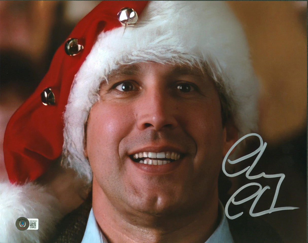 Chevy Chase Christmas Vacation Authentic Signed 11x14 Photo BAS Witness #WZ46581