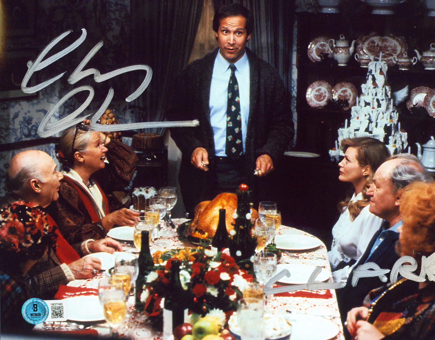 Chevy Chase Christmas Vacation "Clark" Authentic Signed 8x10 Photo BAS #1W377493