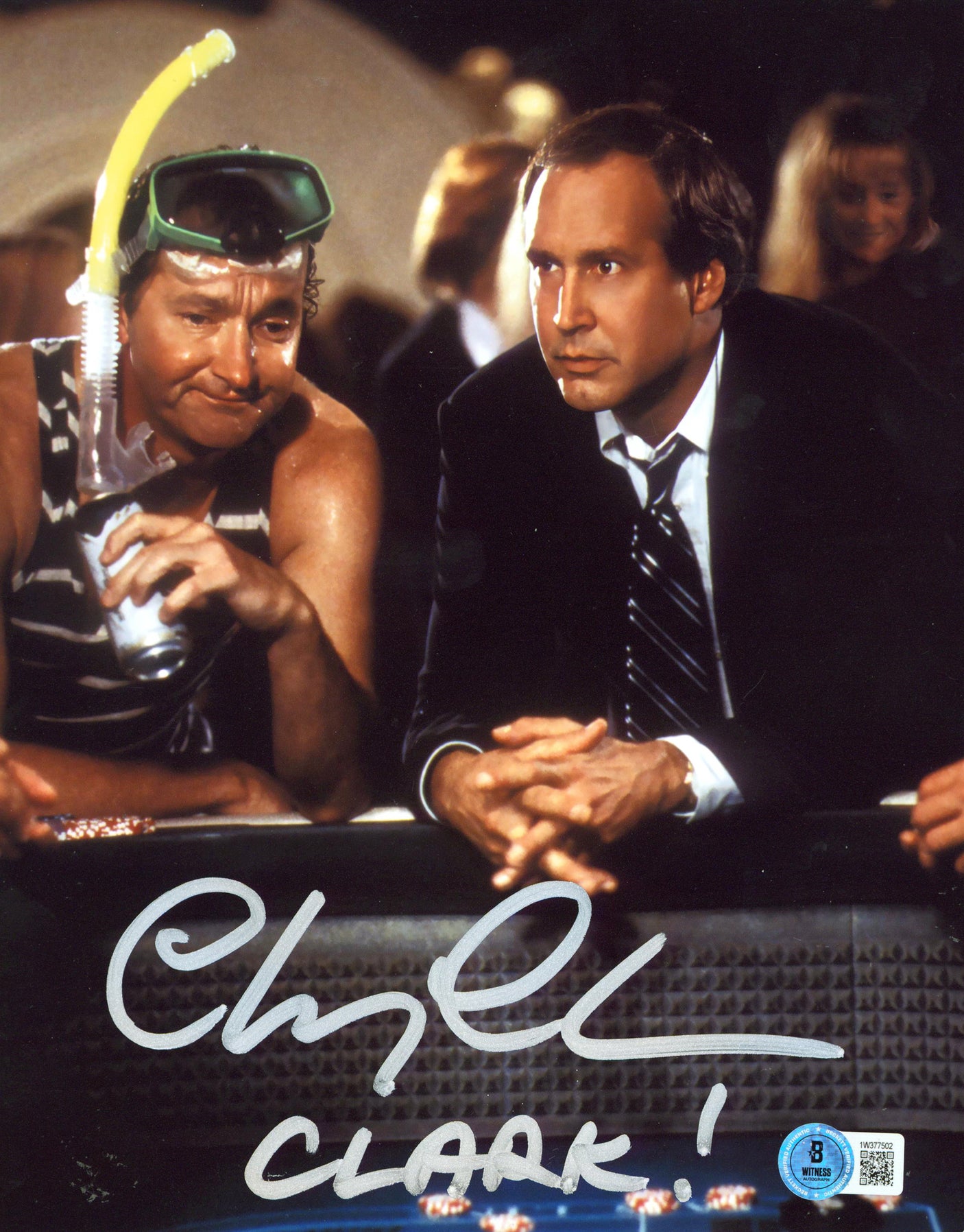 Chevy Chase Vegas Vacation "Clark!" Authentic Signed 8x10 Photo BAS #1W377502