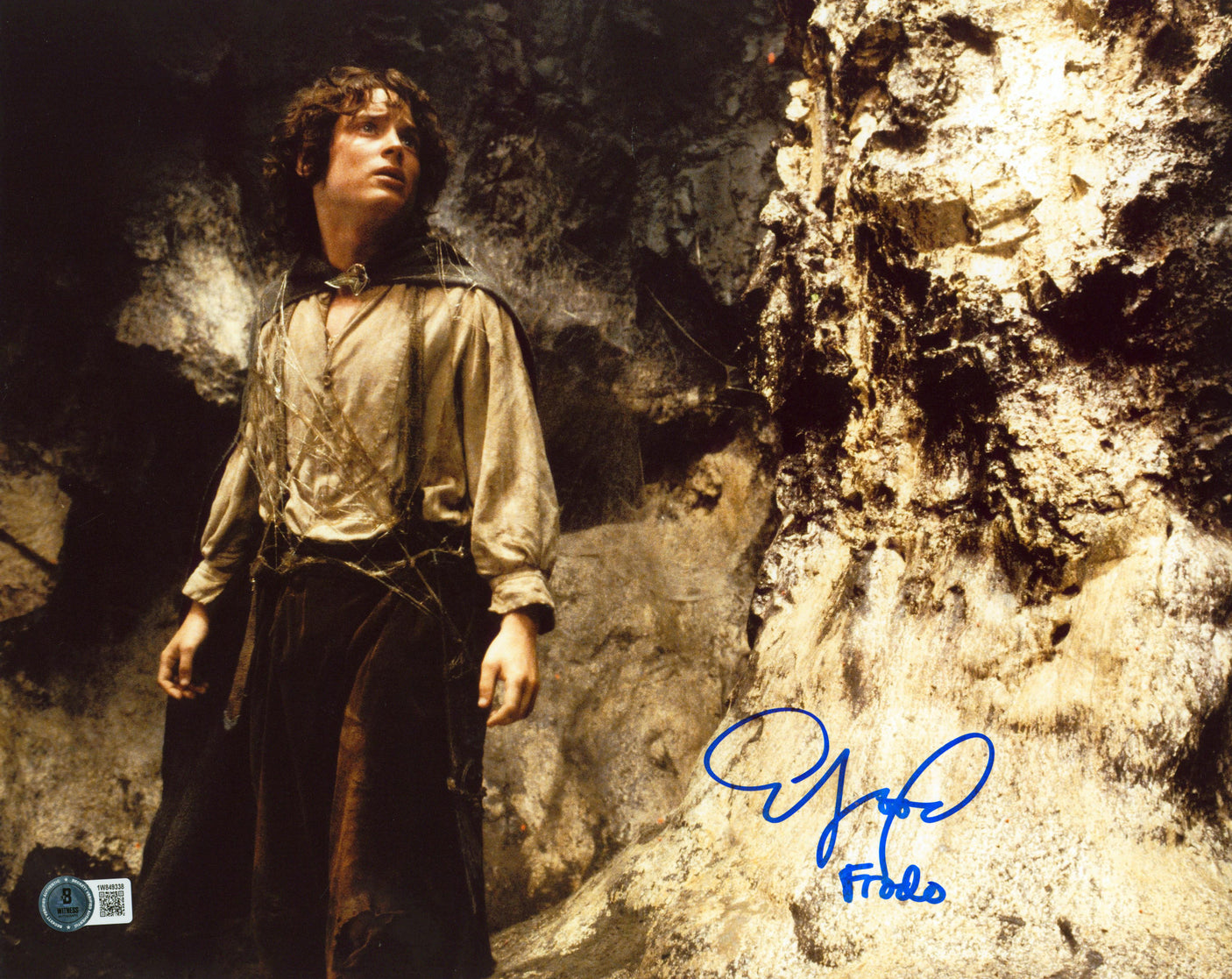 Elijah Wood Lord of the Rings "Frodo" Signed 11x14 Cave Photo BAS Witnessed