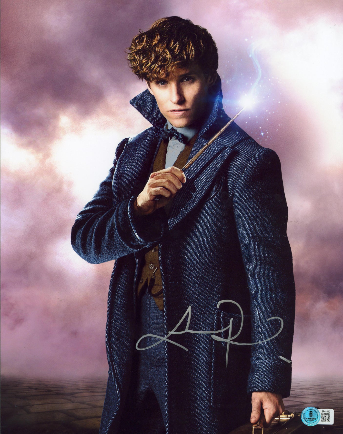 Eddie Redmayne Fantastic Beasts Authentic Signed 11x14 Photo BAS #BP61040