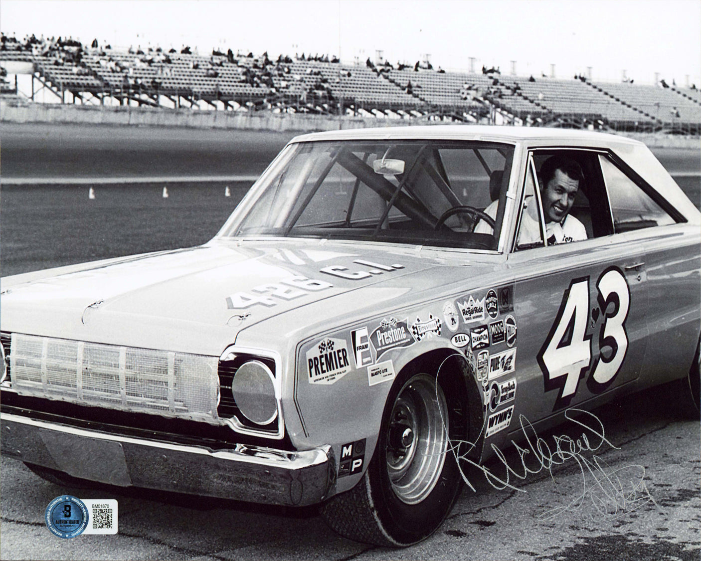 NASCAR Richard Petty Authentic Signed 8x10 Black & White Photo BAS #BM01870