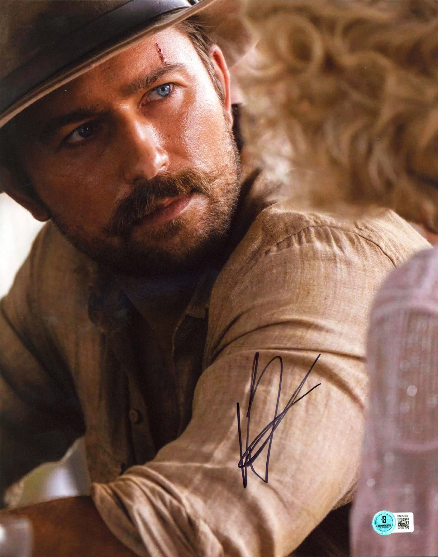 Brandon Sklenar 1923 Authentic Signed 11x14 Vertical Photo BAS #BS05249