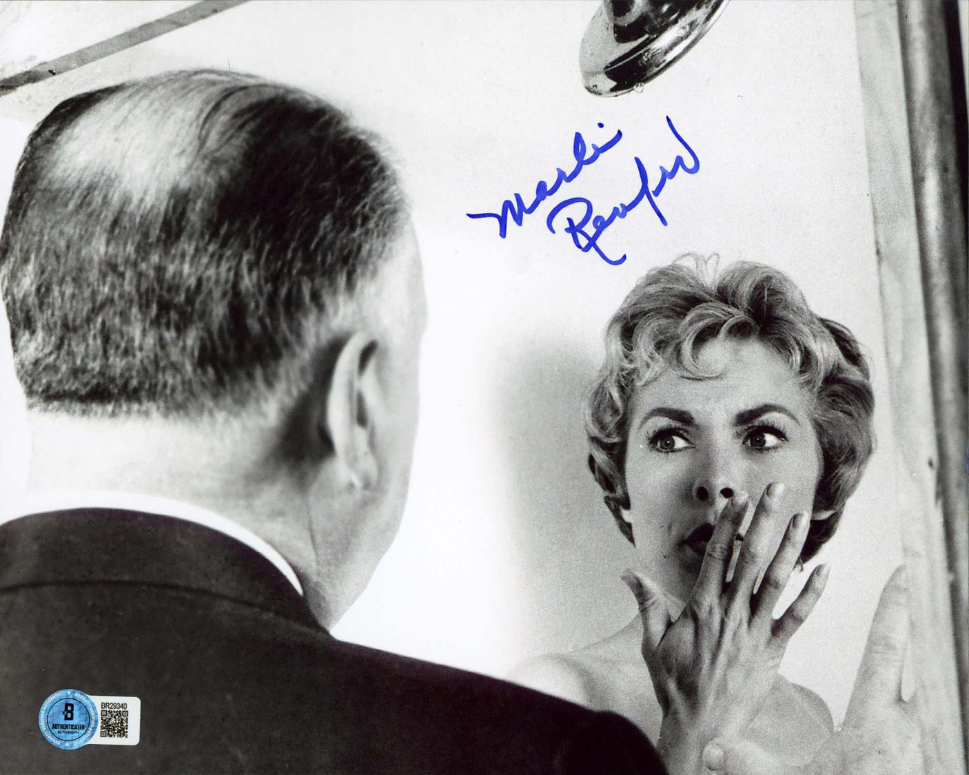 Marli Renfro Bates Motel Authentic Signed 8x10 Horizontal Photo BAS #BR29340