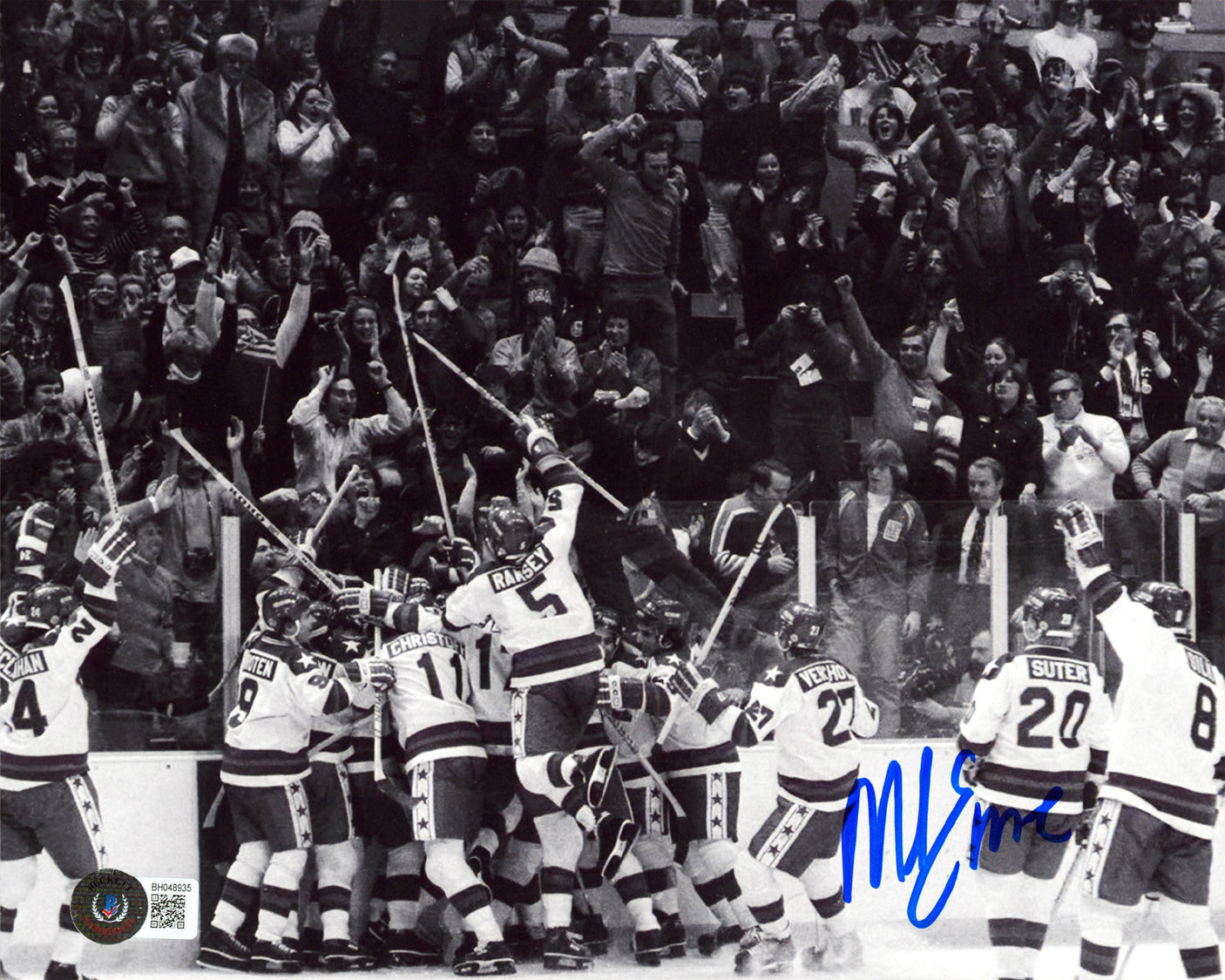 Mike Eruzione Authentic Signed 8x10 Black & White Horizontal Photo BAS 9