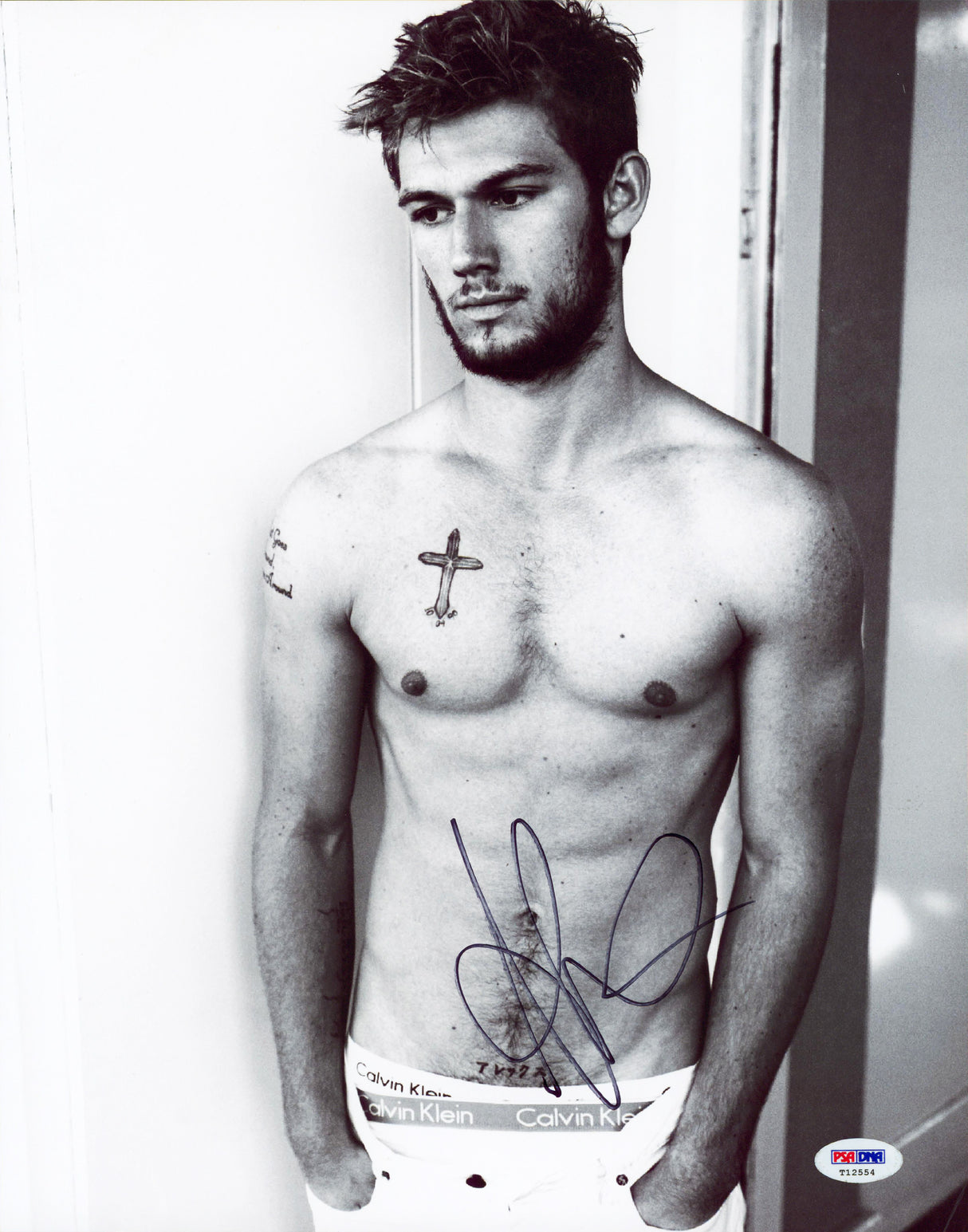 Alex Pettyfer I Am Number Four Authentic Signed 11x14 Photo PSA/DNA #T12554