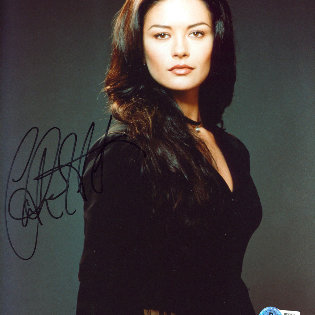 Catherine Zeta-Jones Entrapment Authentic Signed 8x10 Vertical Photo B ...