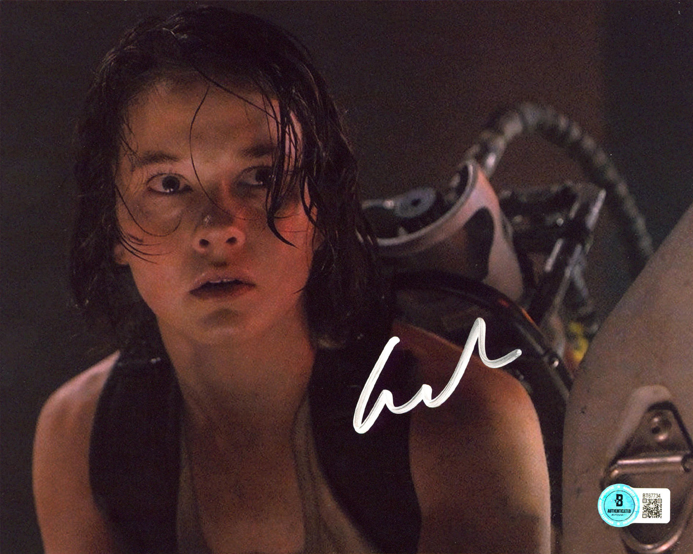 Cailee Spaeny Pacific Rim Uprising Authentic Signed 8x10 Photo BAS #BT67734