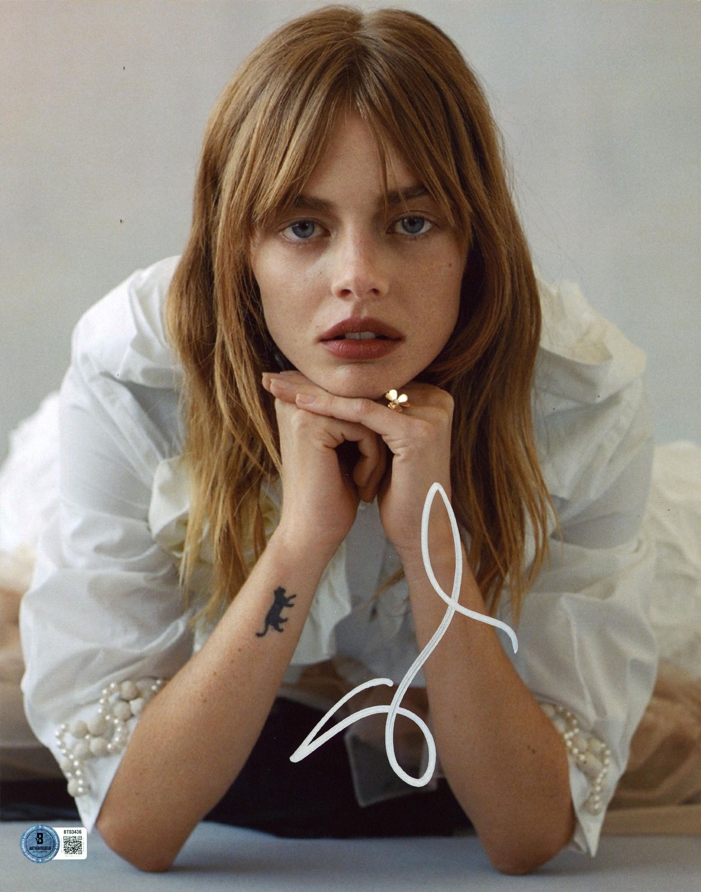 Samara Weaving Ready or Not Authentic Signed 11x14 Vertical Photo BAS #BT03436