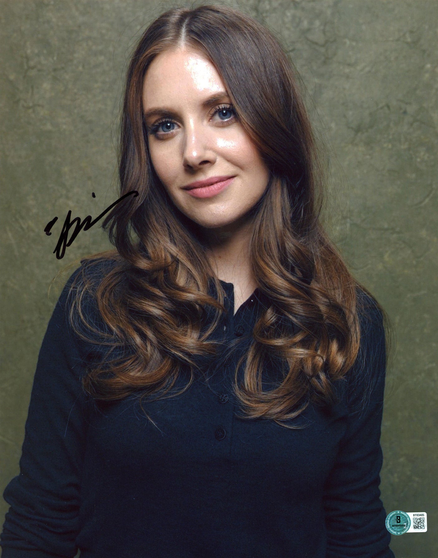 Alison Brie Community Authentic Signed 11x14 Vertical Photo BAS #BT03485