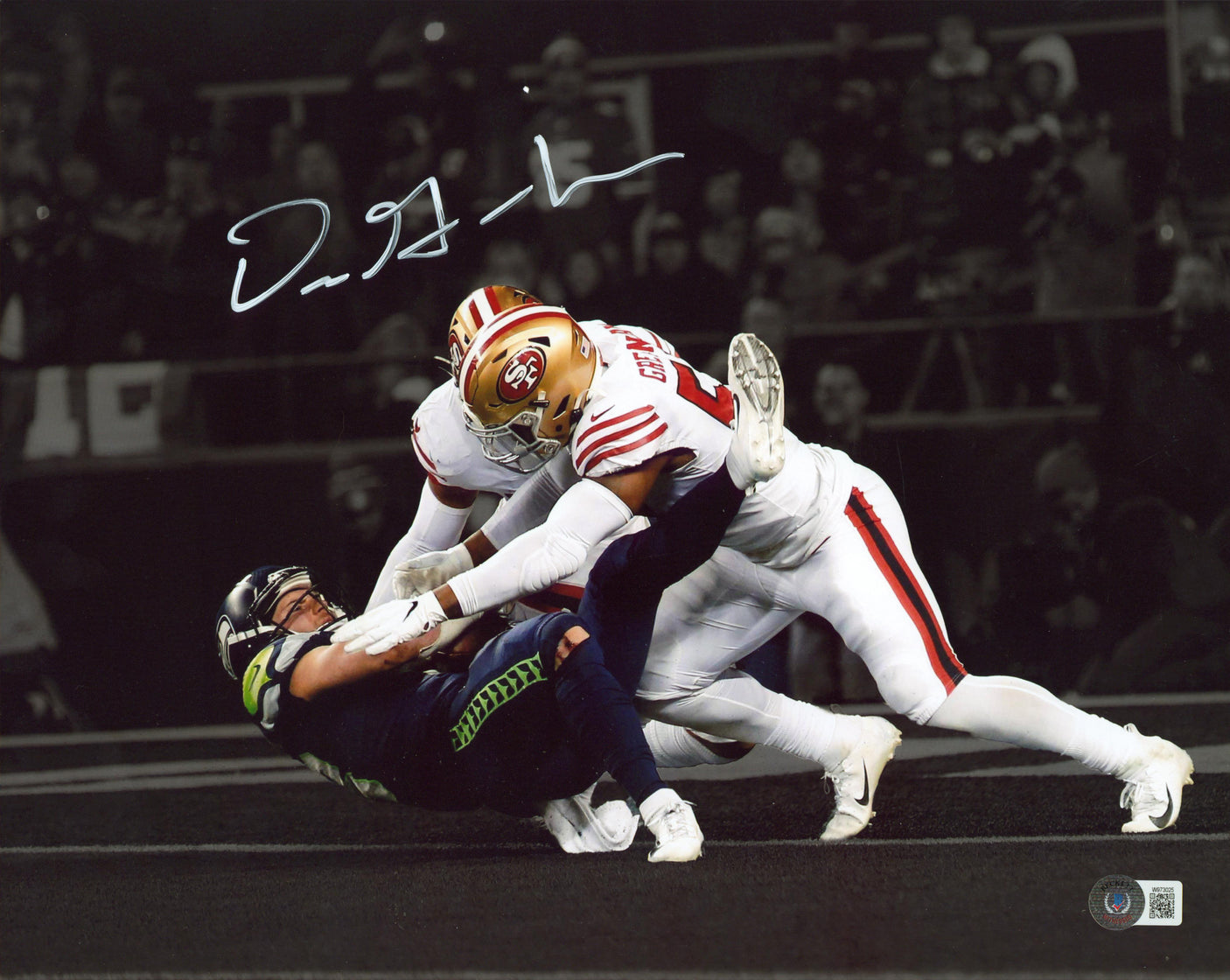 49ers Dre Greenlaw Signed 11x14 Horizontal Spotlight Photo Vs. Sea BAS Witnessed