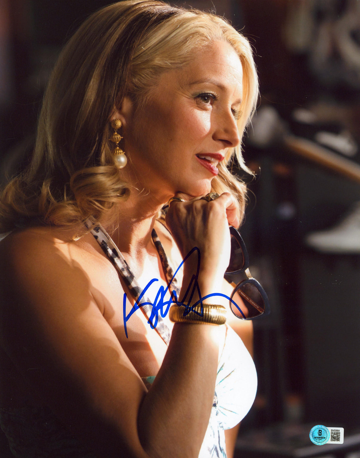 Katherine LaNasa The Squeeze Authentic Signed 11x14 Vertical Photo BAS #BV00864