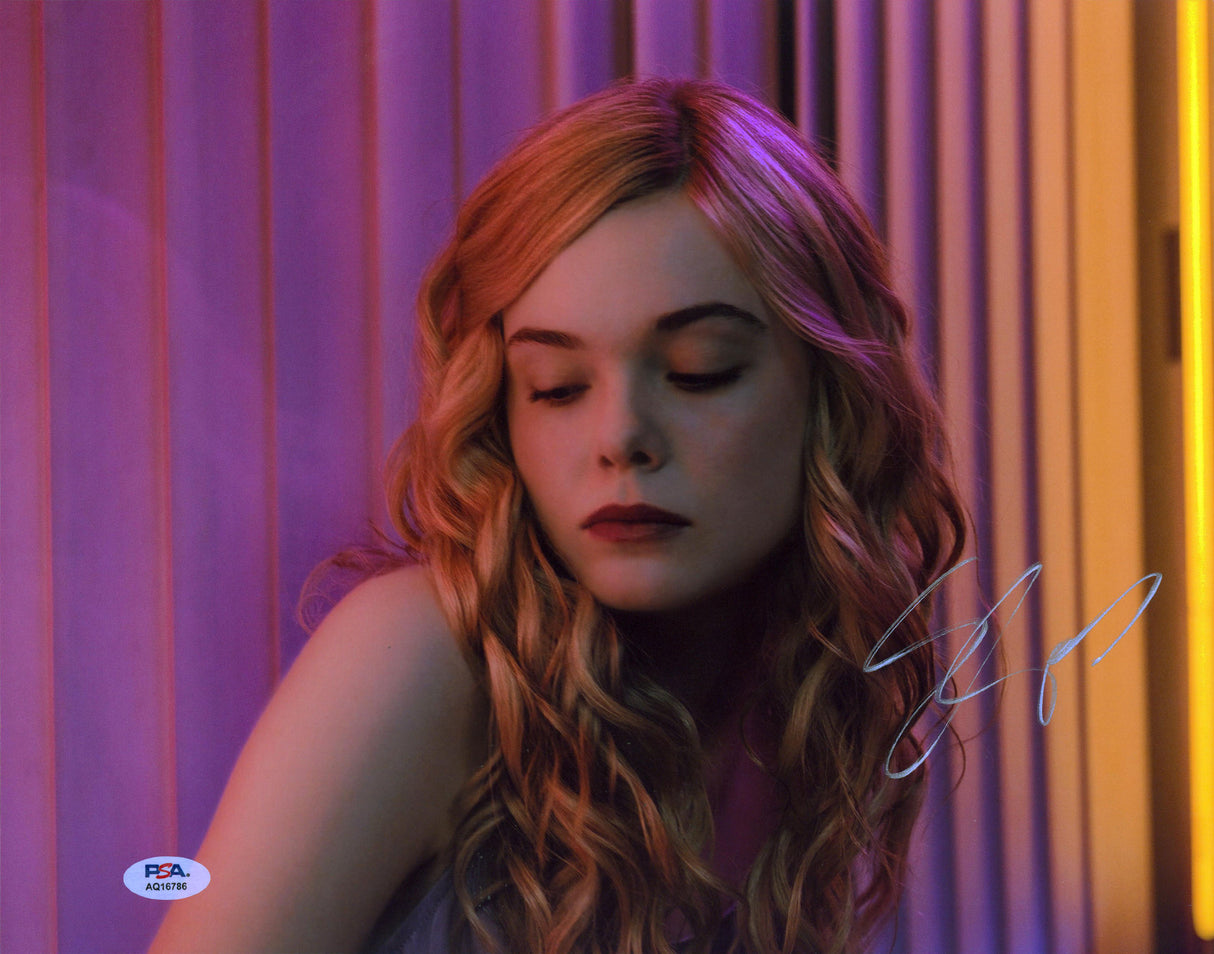 Elle Fanning The Neon Demon Authentic Signed 11x14 Photo PSA/DNA #AQ16786