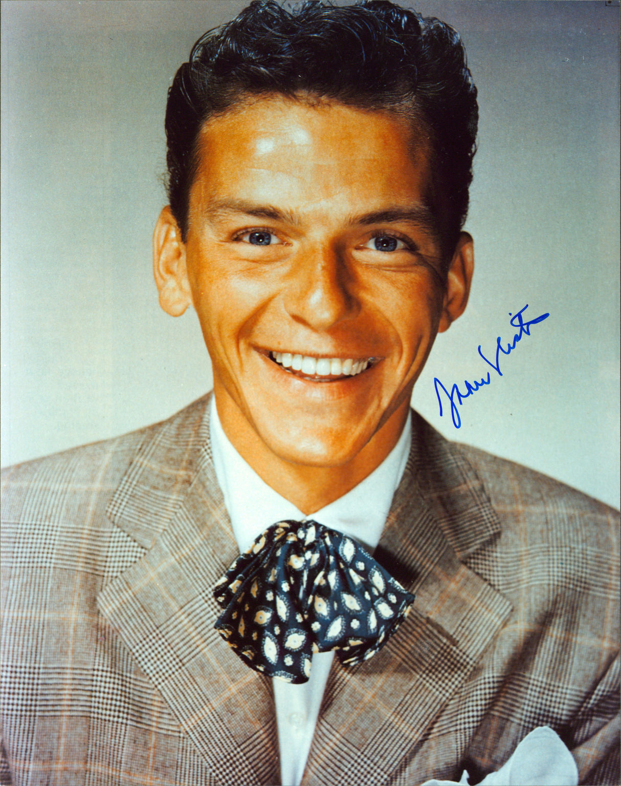 Frank Sinatra Authentic Signed 11x14 Portait Photo BAS #AG010057