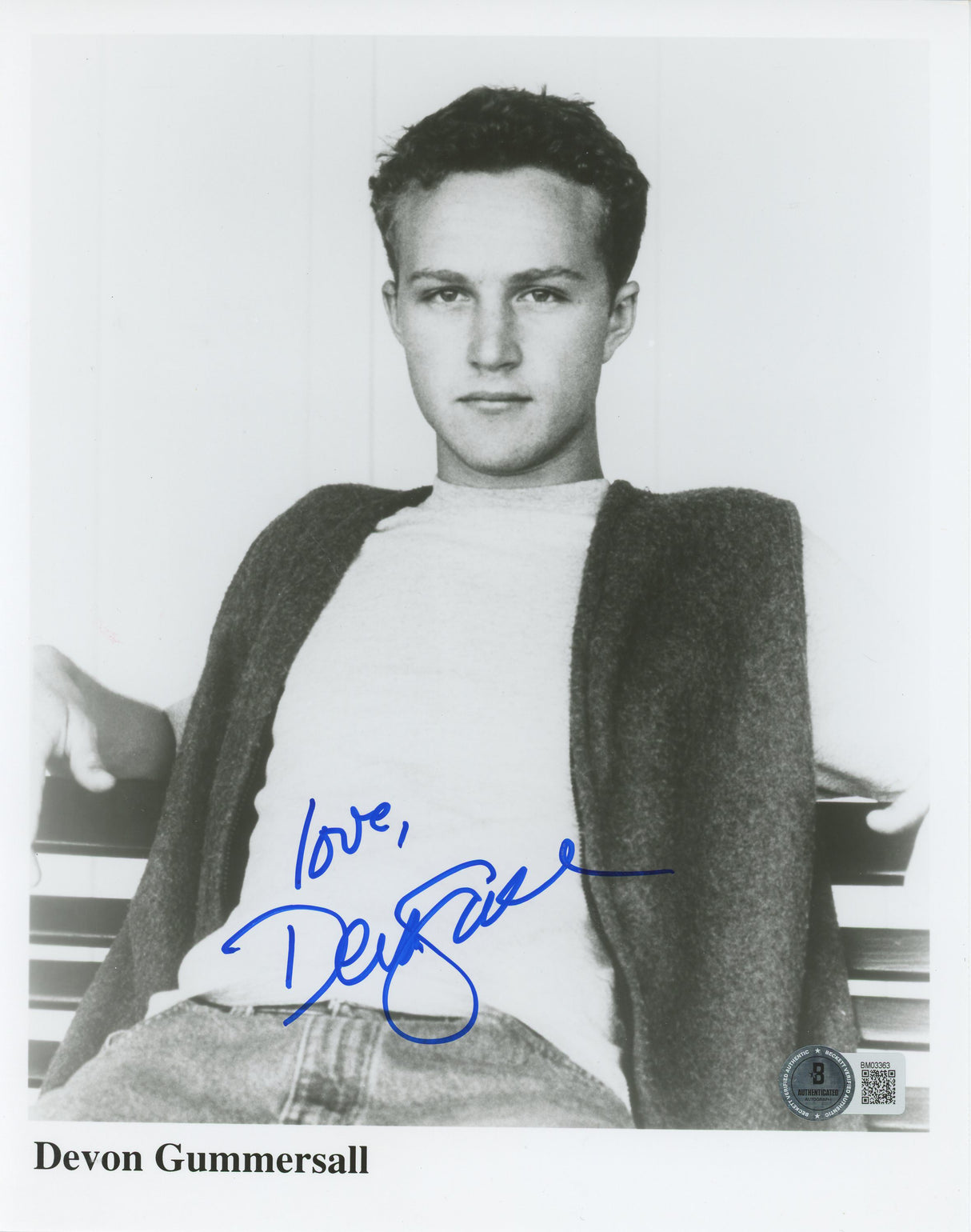 Devon Gummersall Nashville "Love" Signed 8x10 Black & White Photo BAS #BM03363