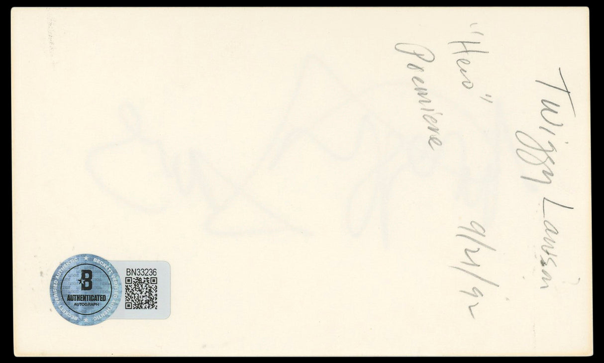Twiggy Lawson Authentic Signed 3x5 Index Card Autographed BAS #BN33236