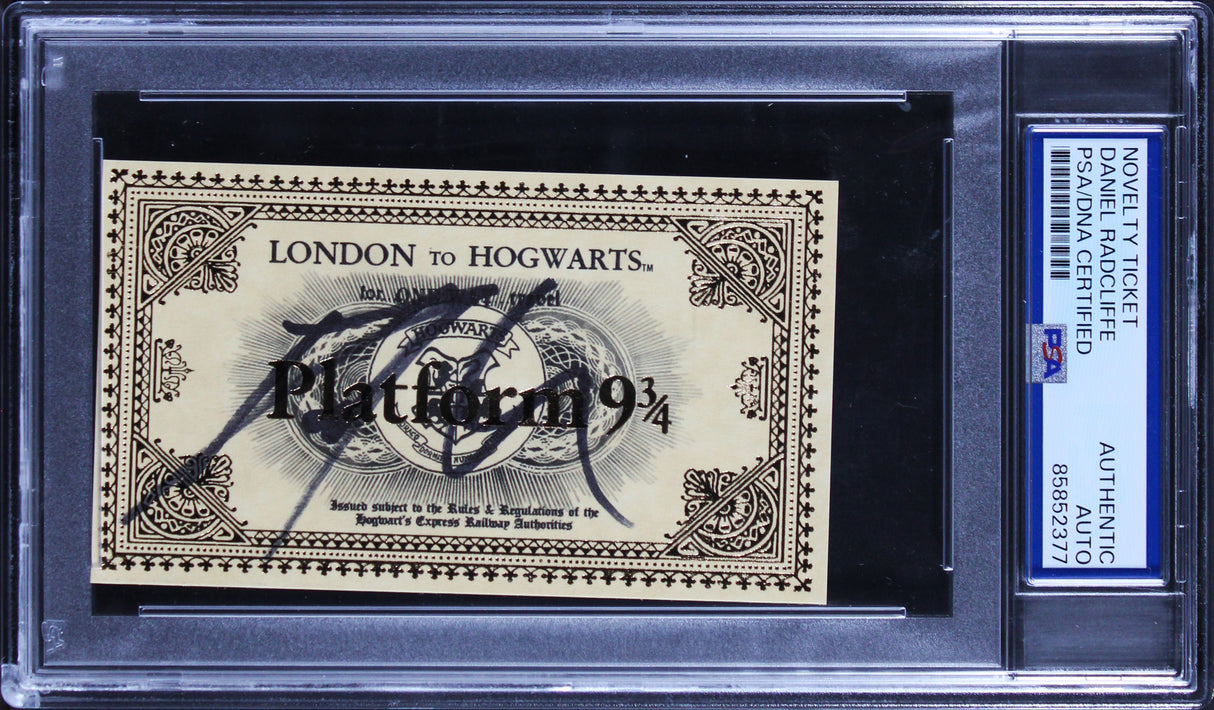 Daniel Radcliffe Harry Potter Signed 4.25x2.5 Hogwarts Express Ticket PSA Slab