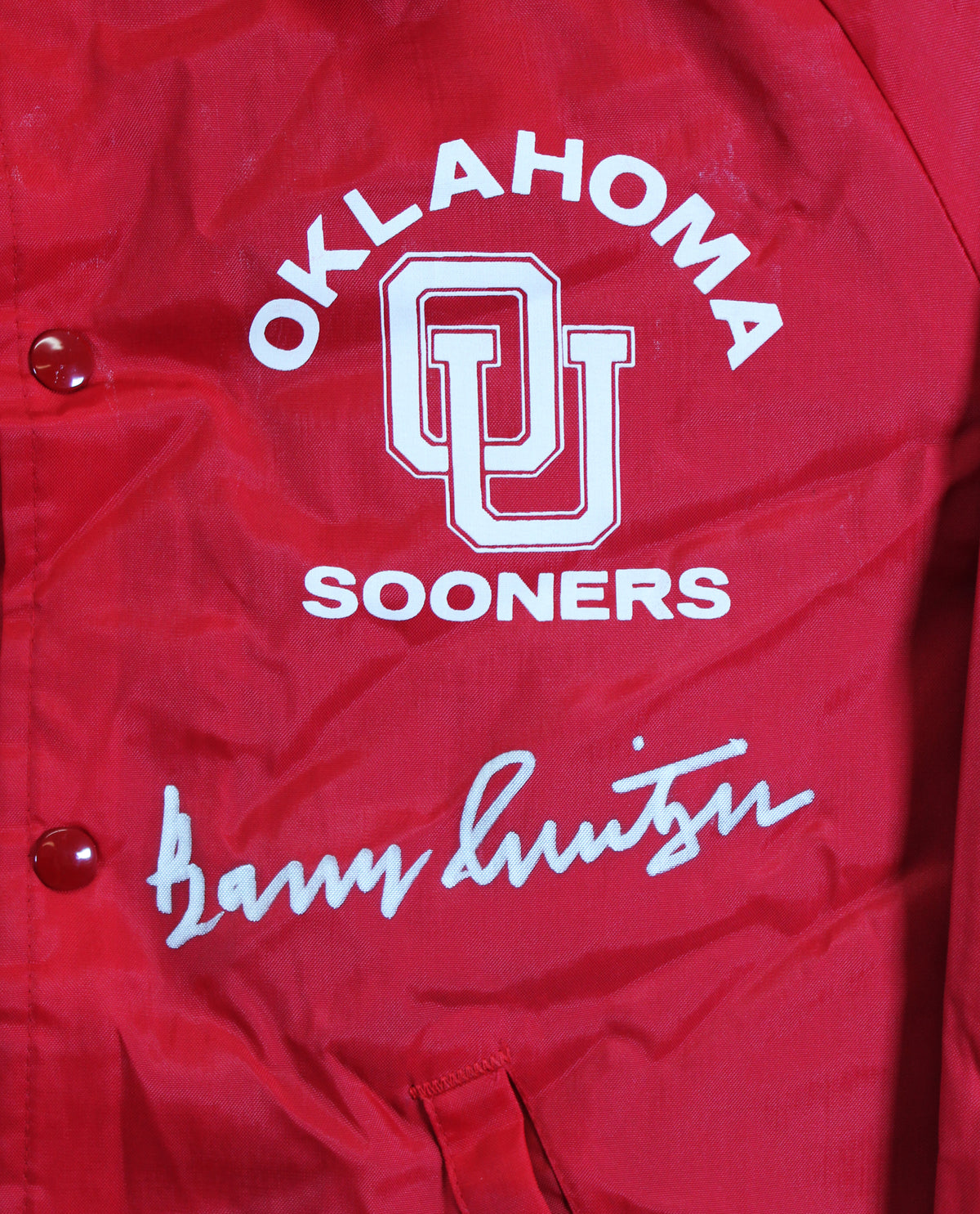 Oklahoma Barry Switzer Signed Maroon Chalk Line Windbreaker BAS Wit #2W088654
