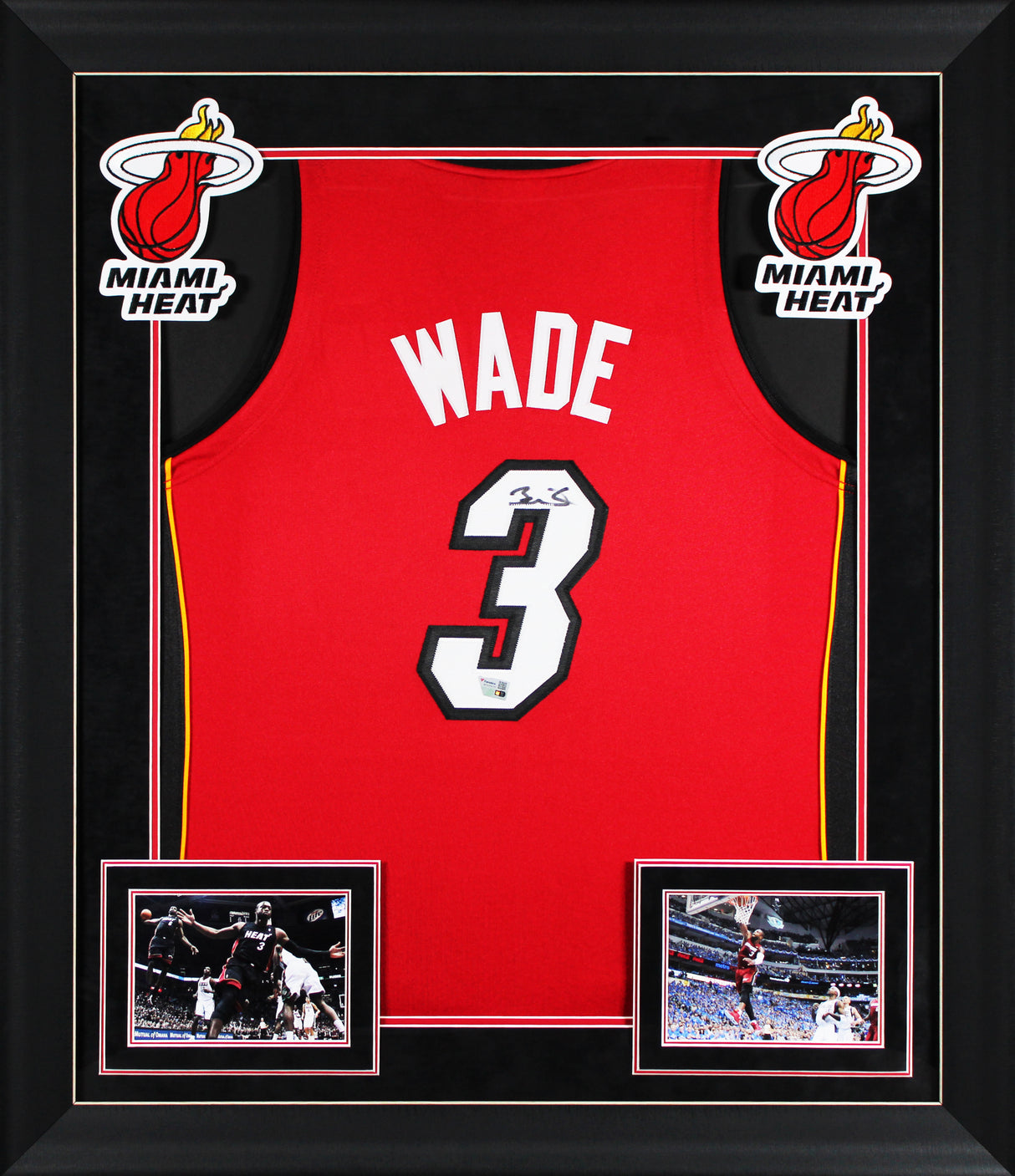 Heat Dwyane Wade Signed 2005-06 Red M&N Authentic Framed Jersey Fanatics COA