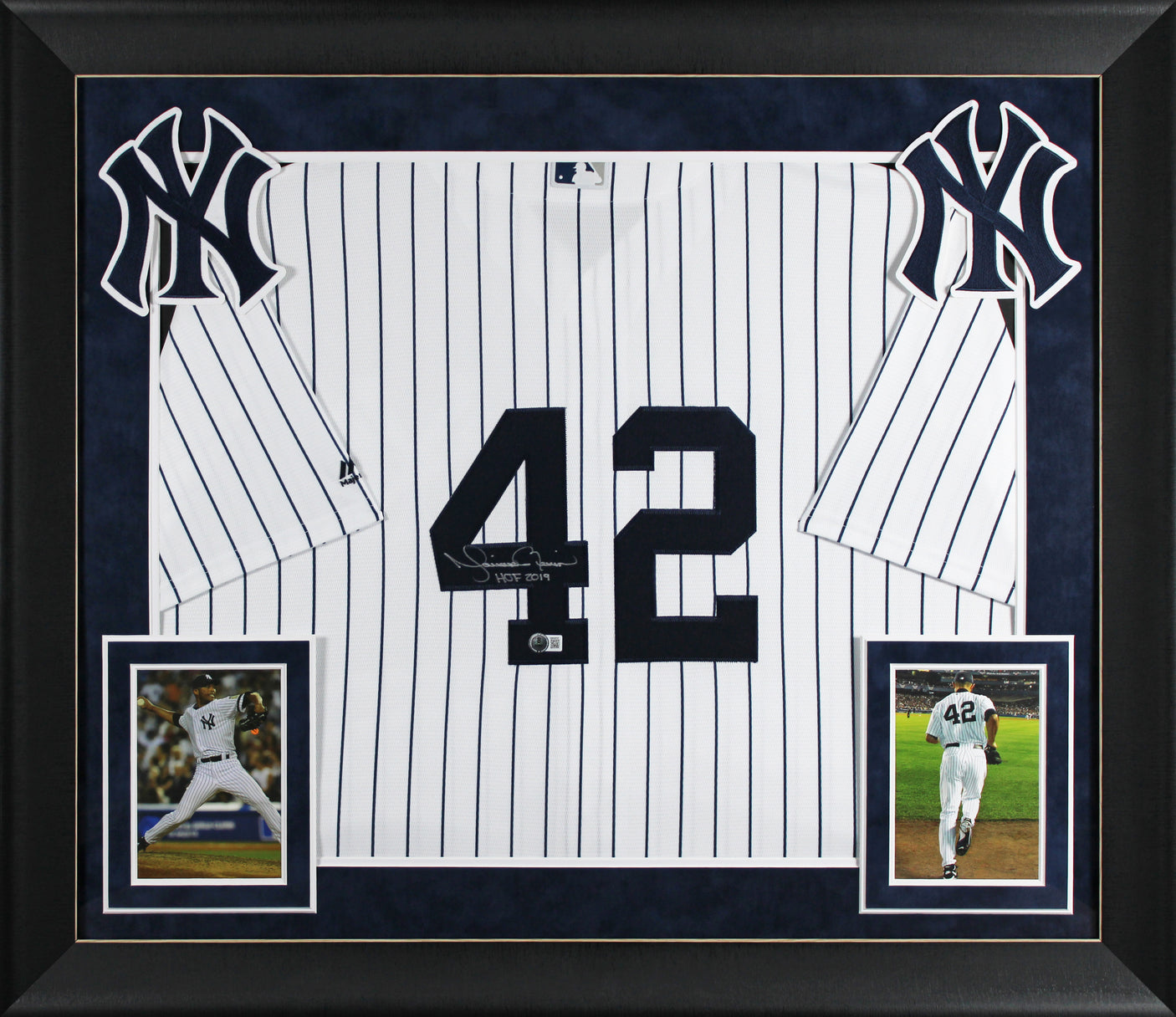 Yankees Mariano Rivera "HOF" Signed White Pinstripe Majestic Framed Jersey BAS W