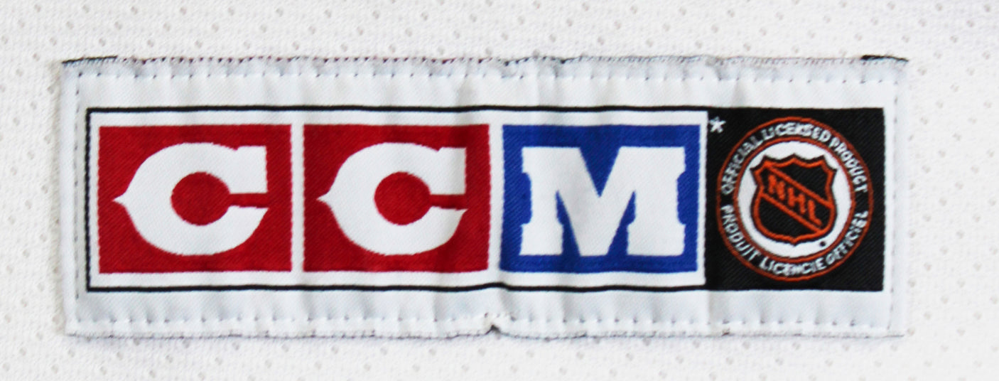 Red Wings Gordie Howe "Mr. Hockey, HOF 1972" Signed White CCM Jersey PSA #S32466