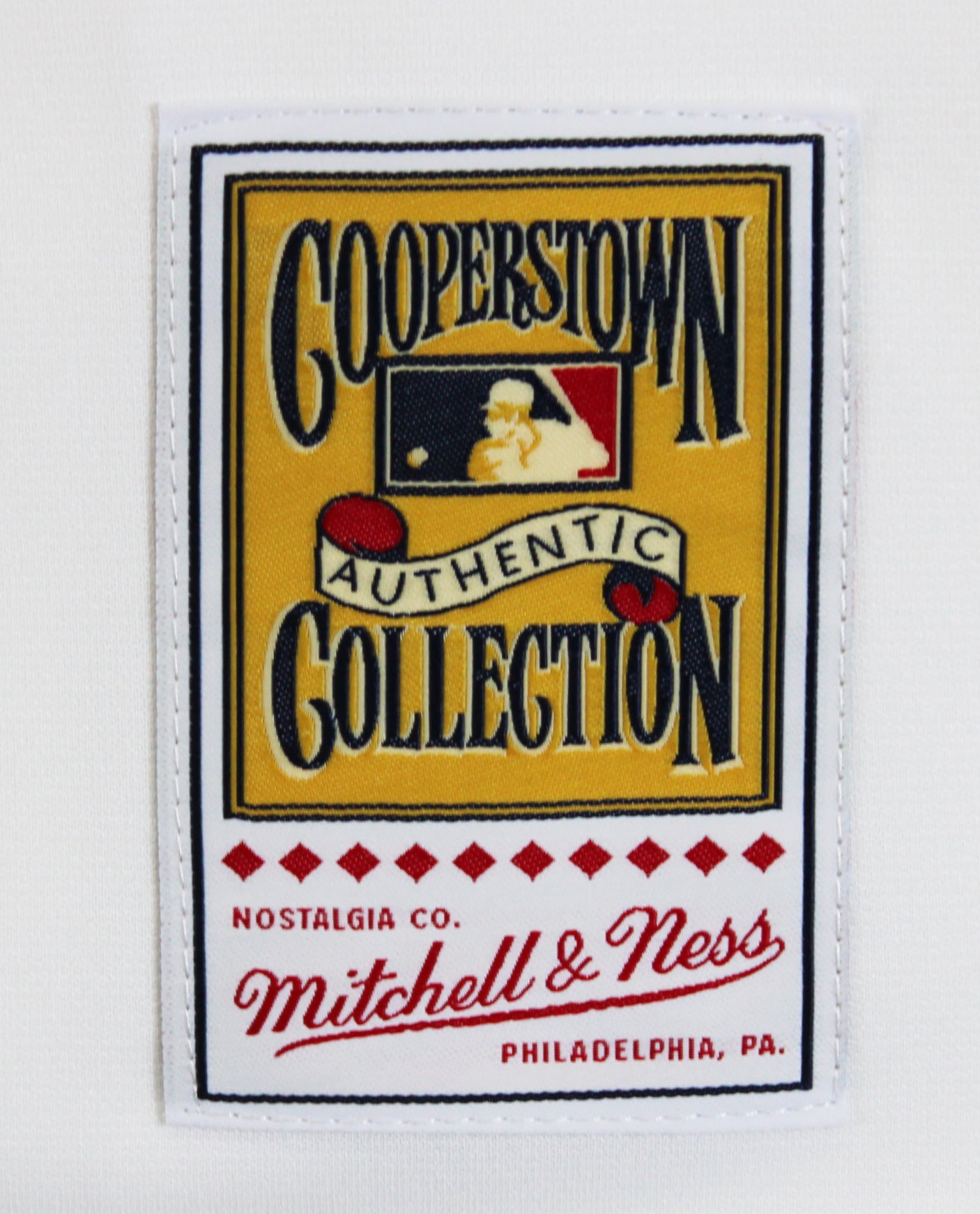 Red Sox David Ortiz Signed White 2004 WS Logo Mitchell & Ness CC Jersey BAS Wit