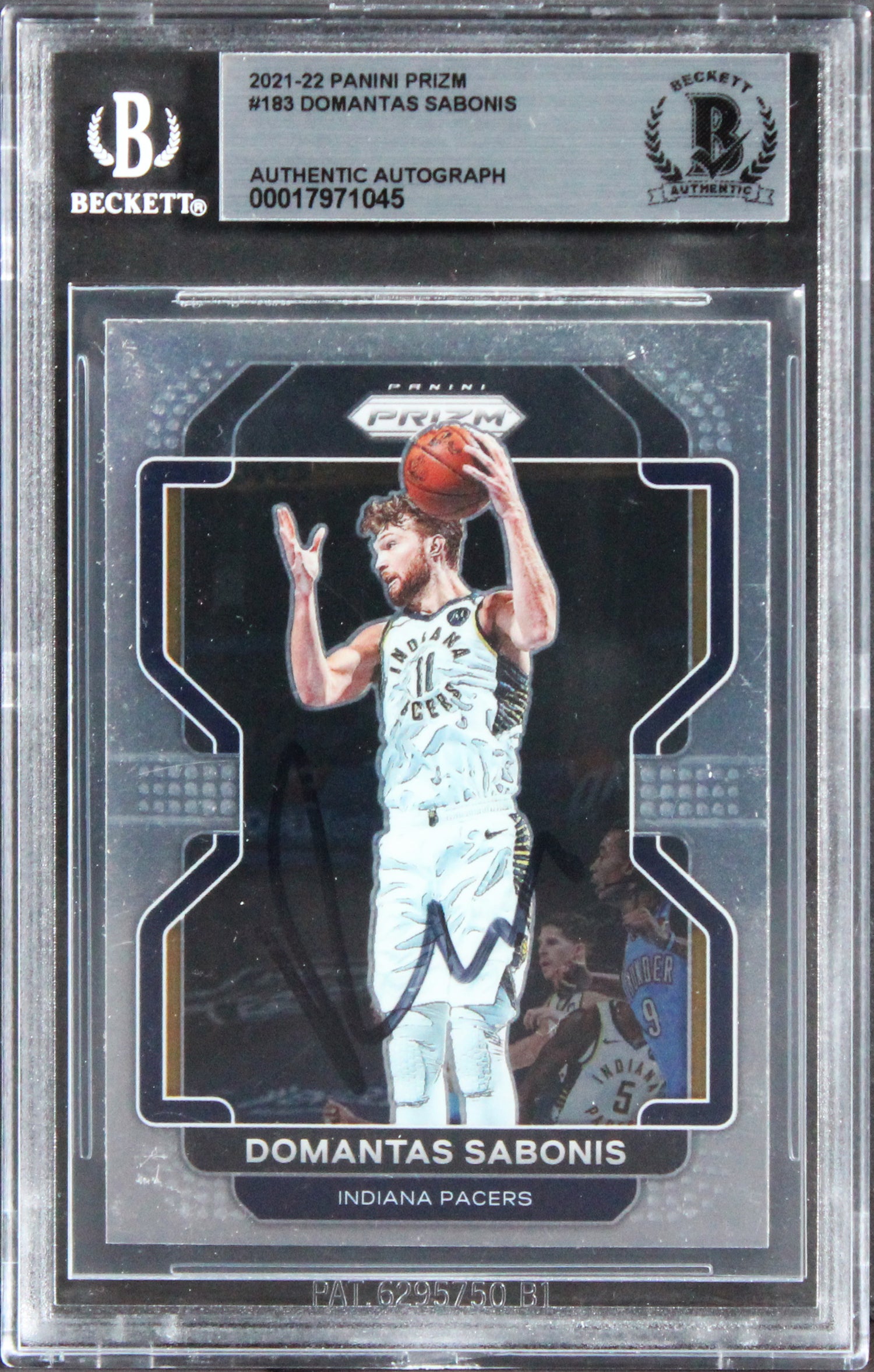 Pacers Domantas Sabonis Authentic Signed 2021 Panini Prizm #183 Card BAS Slabbed