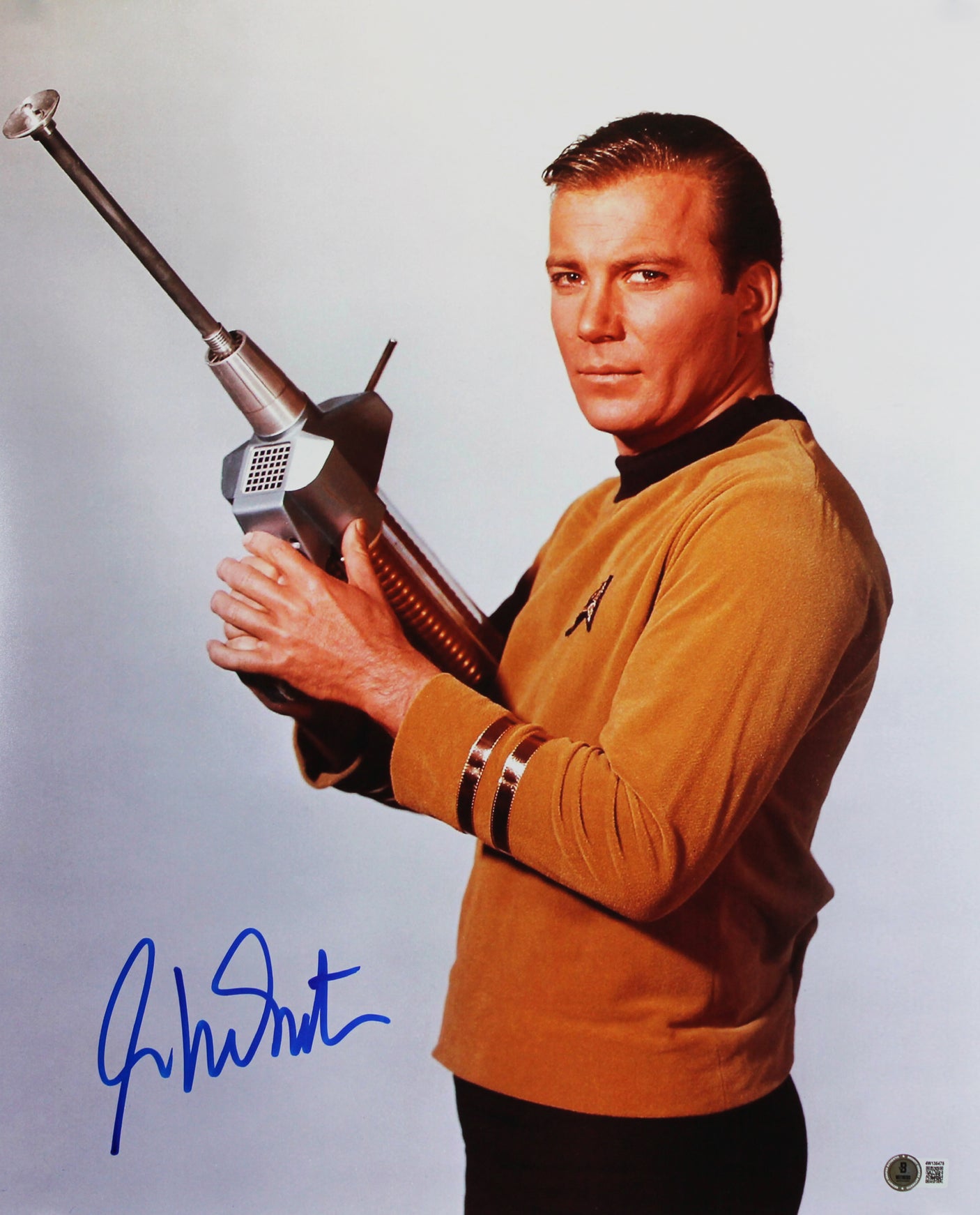 William Shatner Star Trek Signed 16x20 Captain Kirk Vertical Photo BAS Witnessed
