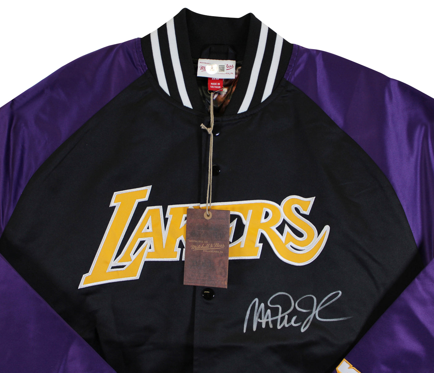 Lakers Magic Johnson Signed Black M&N Warm Up Jacket w/ Patches BAS Witnessed 2