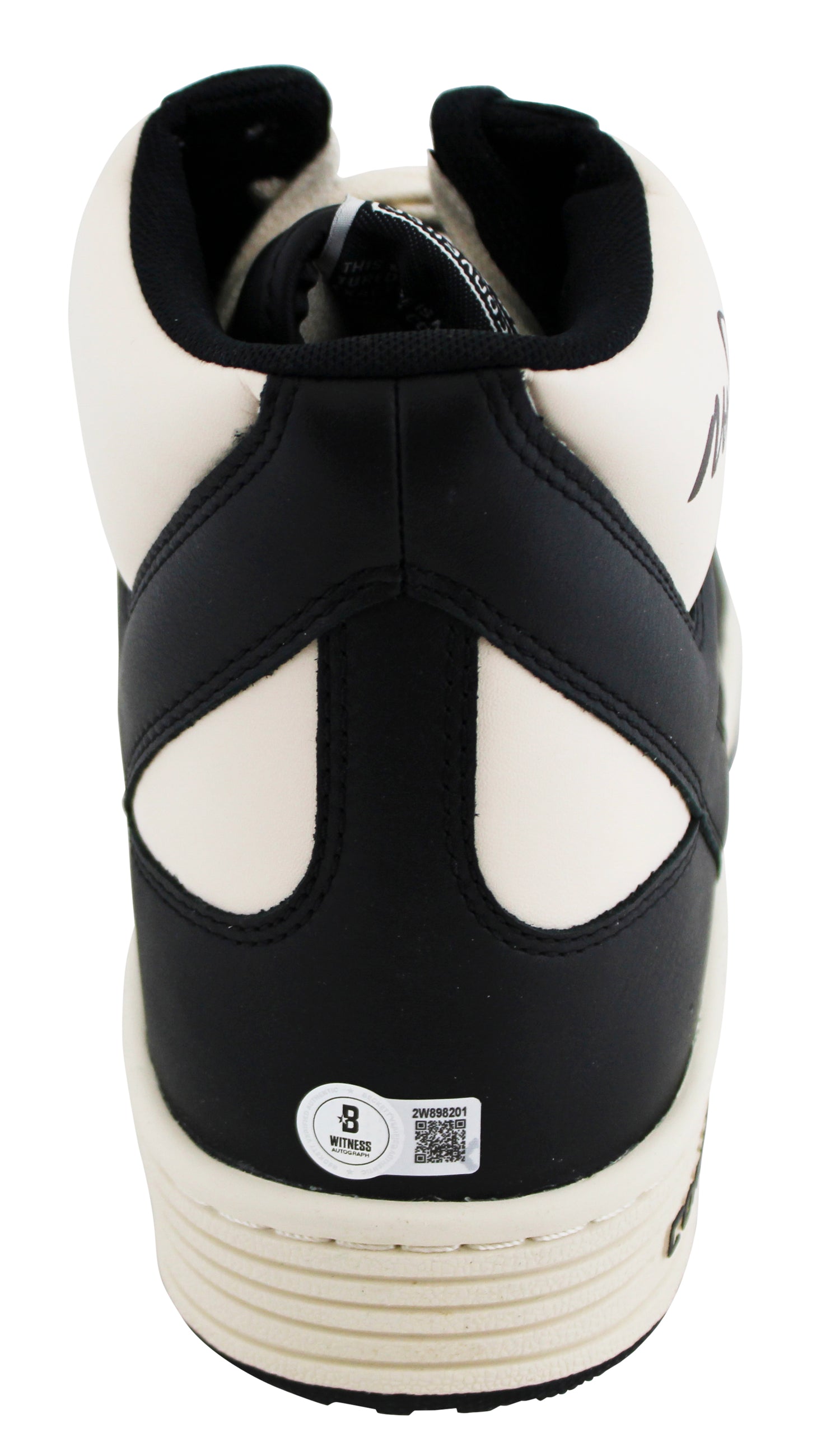 Lakers Magic Johnson Signed Right B&W Converse Weapon Shoe W/ Case BAS Witness 3