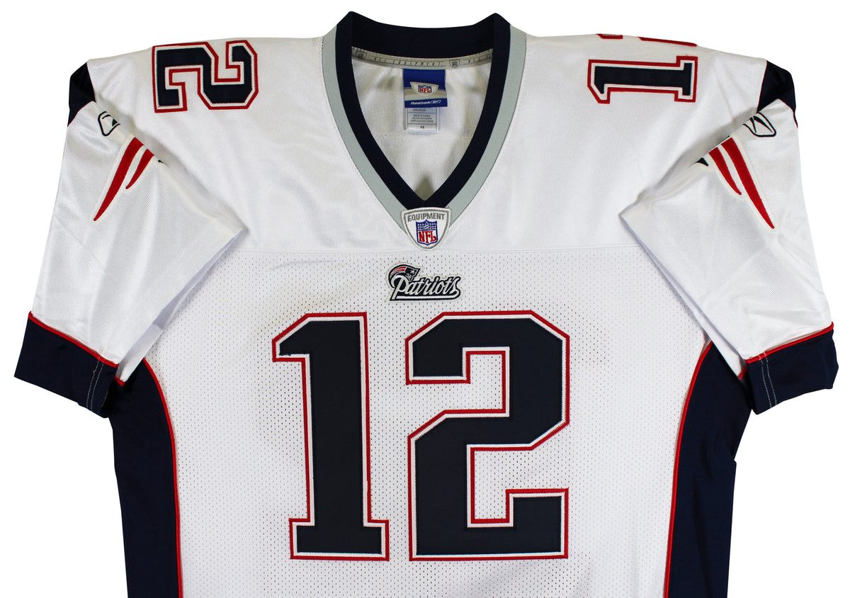 Patriots Tom Brady Signed 2006 Vintage White Reebok Jersey BAS #AC020749