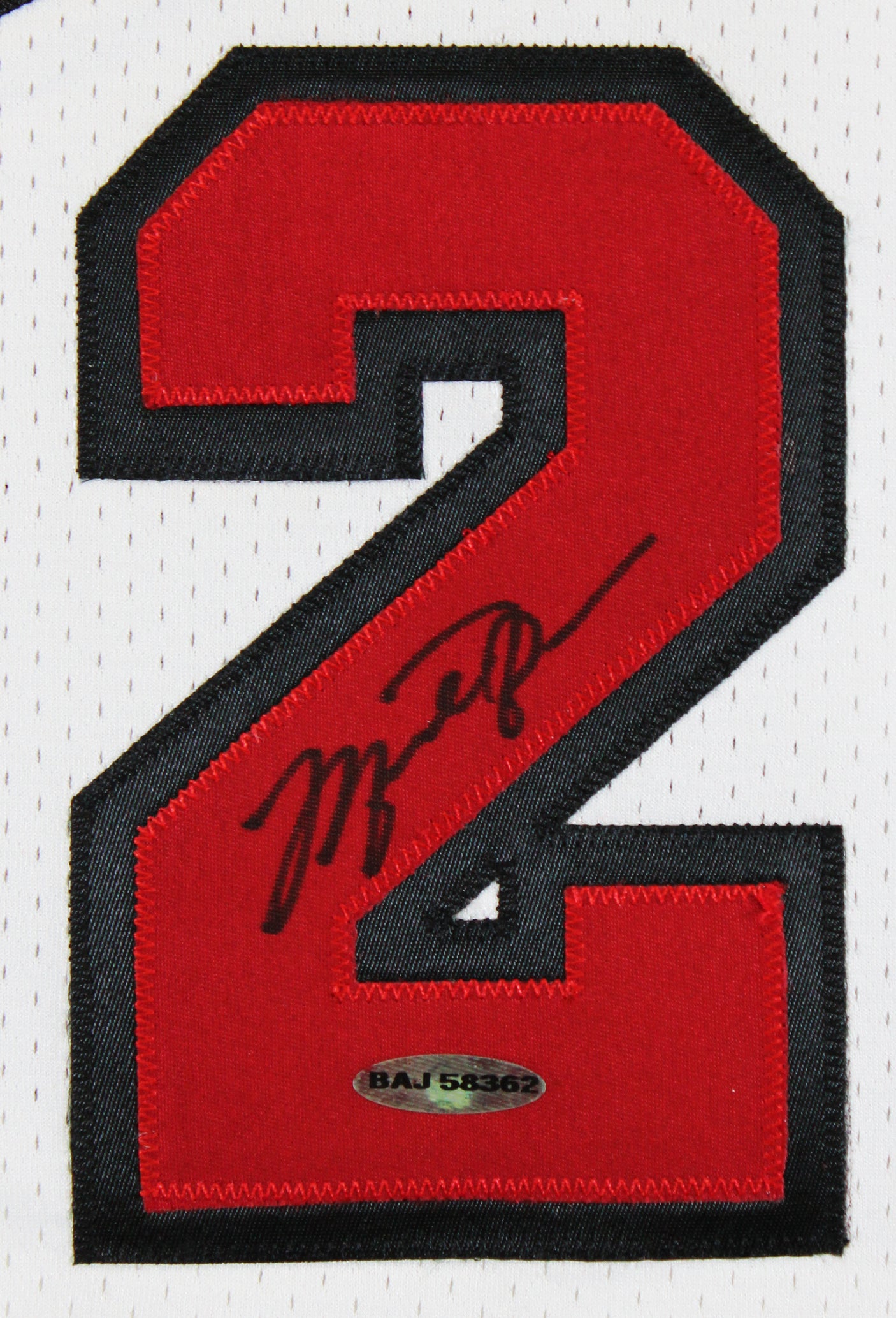 Bulls Michael Jordan Signed 97-98 White Nike HWC Authentic Framed Jersey UDA