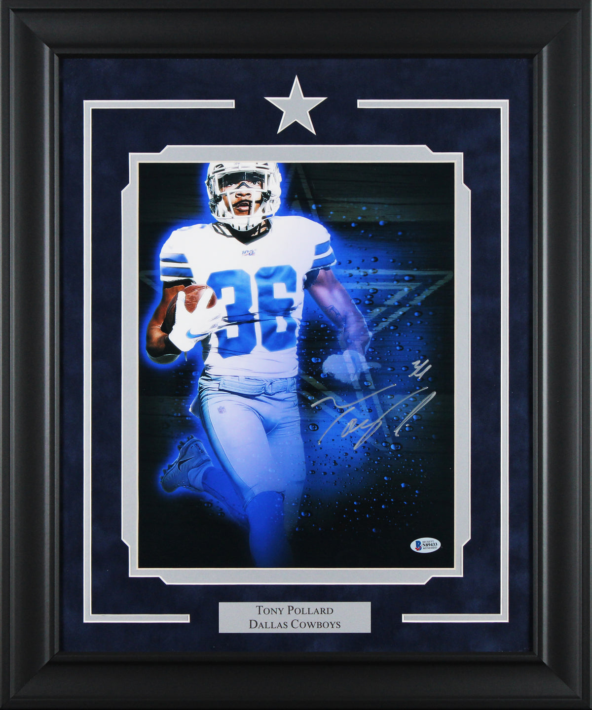 Cowboys Tony Pollard Authentic Signed 11x14 Framed Vertical Photo BAS #N89433